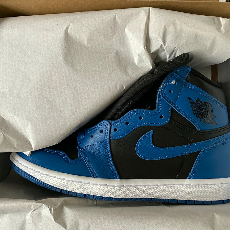 Jordan 1 Retro High OG Dark Marina Blue 착용 스타일