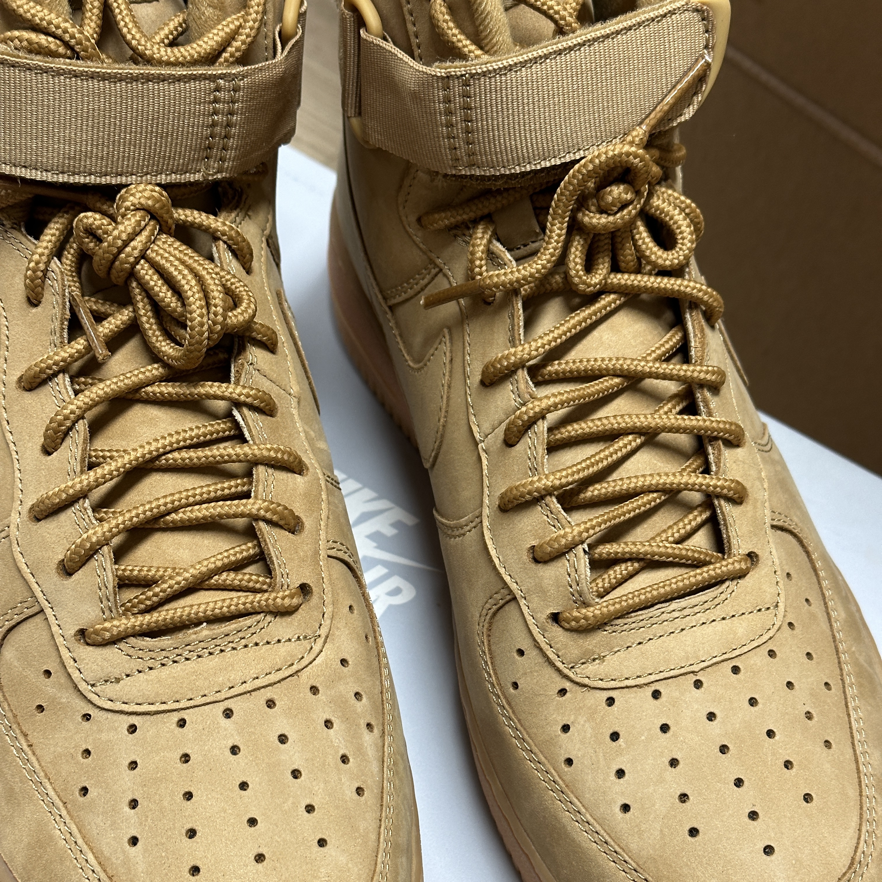 (W) Nike Air Force 1 High Wheat 2016 착용 스타일 - 3