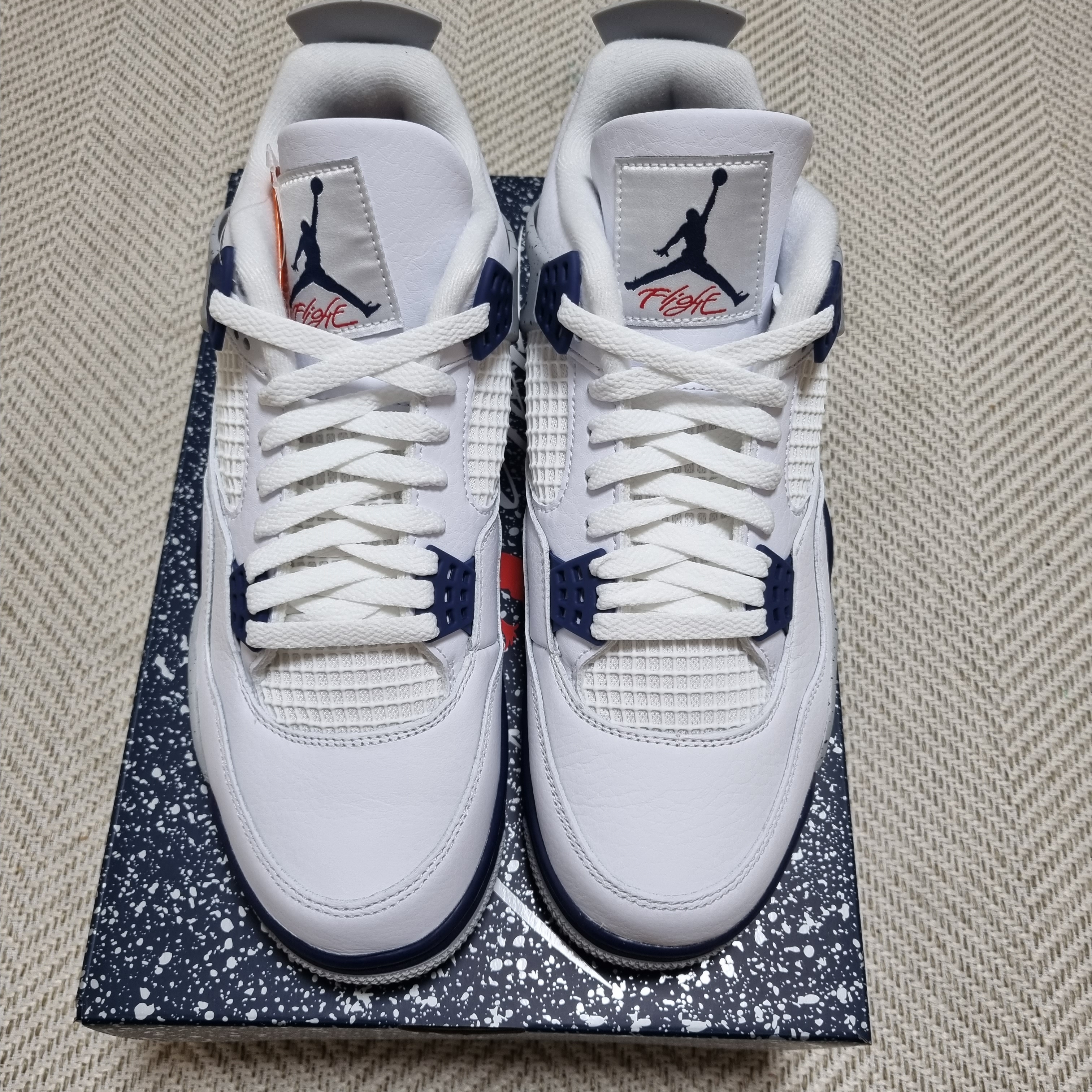 Jordan 4 Retro Midnight Navy 착용 스타일 - 2