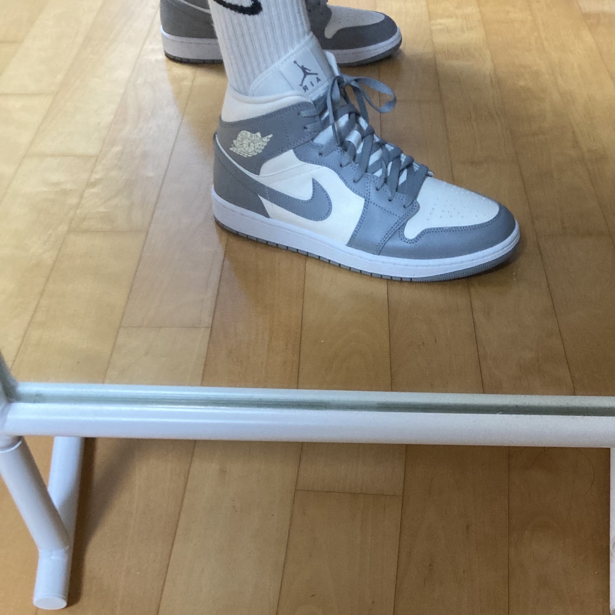 (W) Jordan 1 Mid Sail Stealth 착용 스타일