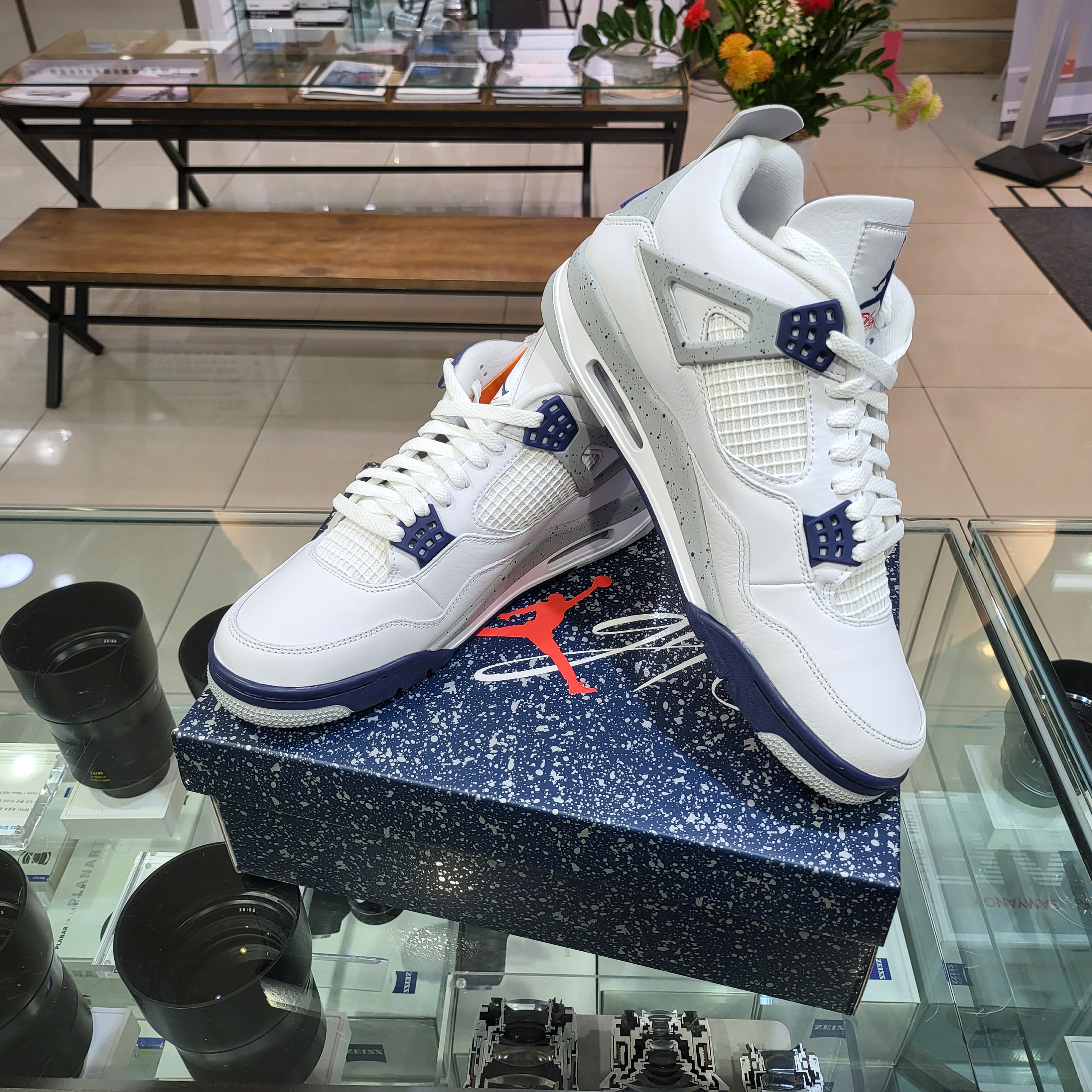 Jordan 4 Retro Midnight Navy 착용 스타일 - 2