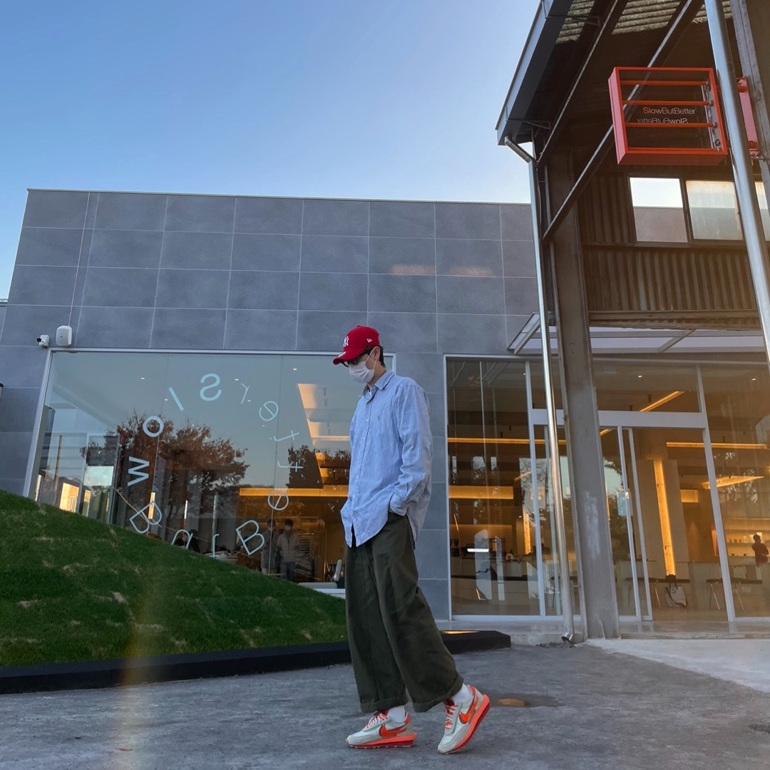 Nike x Sacai x Clot LDWaffle Orange Blaze 착용 스타일 - 1