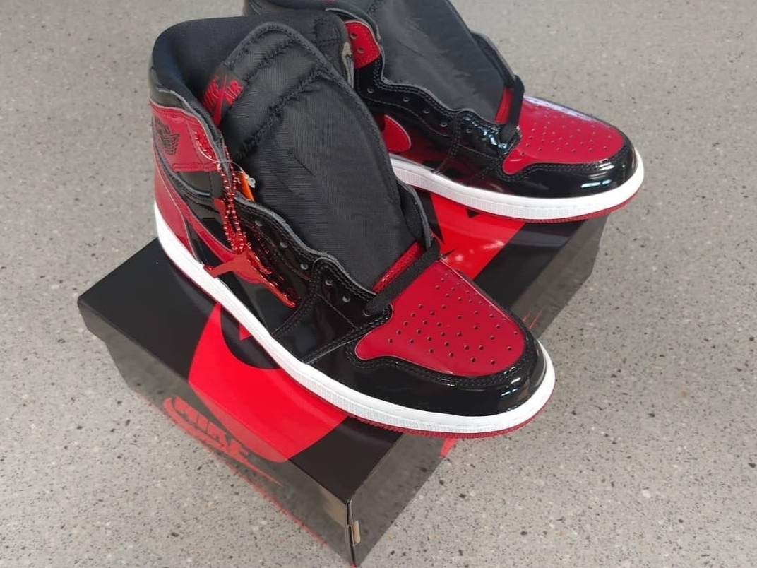 Jordan 1 Retro High OG Patent Bred 착용 스타일