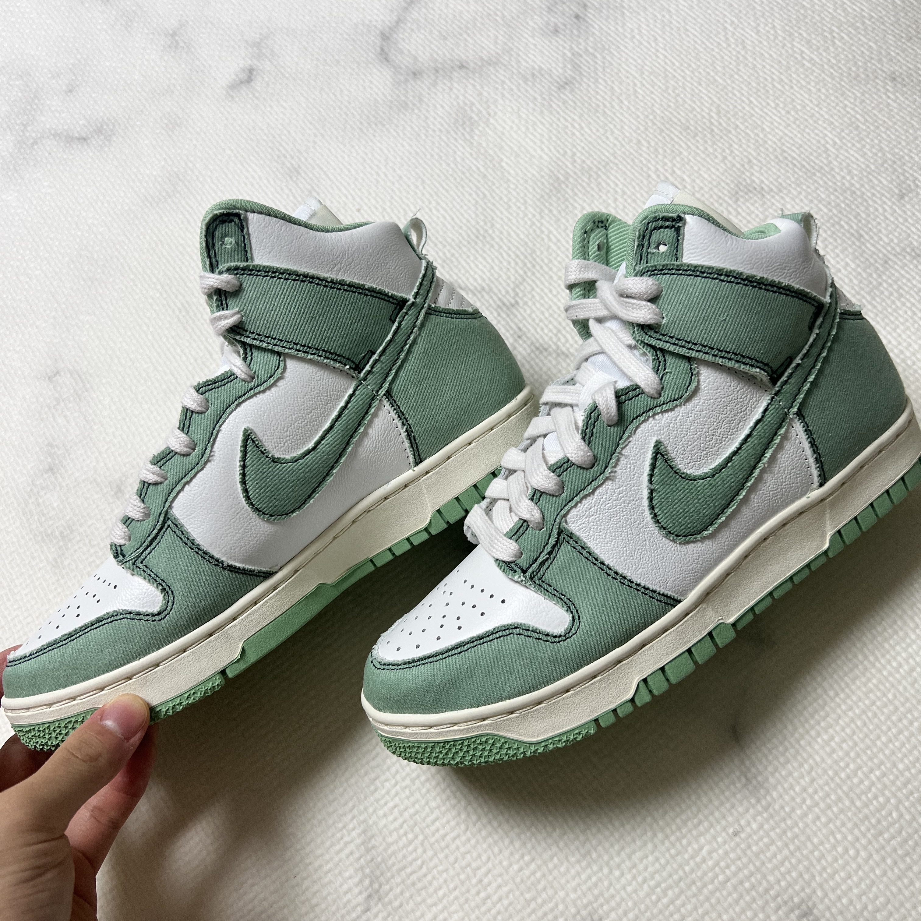 (W) Nike Dunk High 1985 Enamel Green 착용 스타일