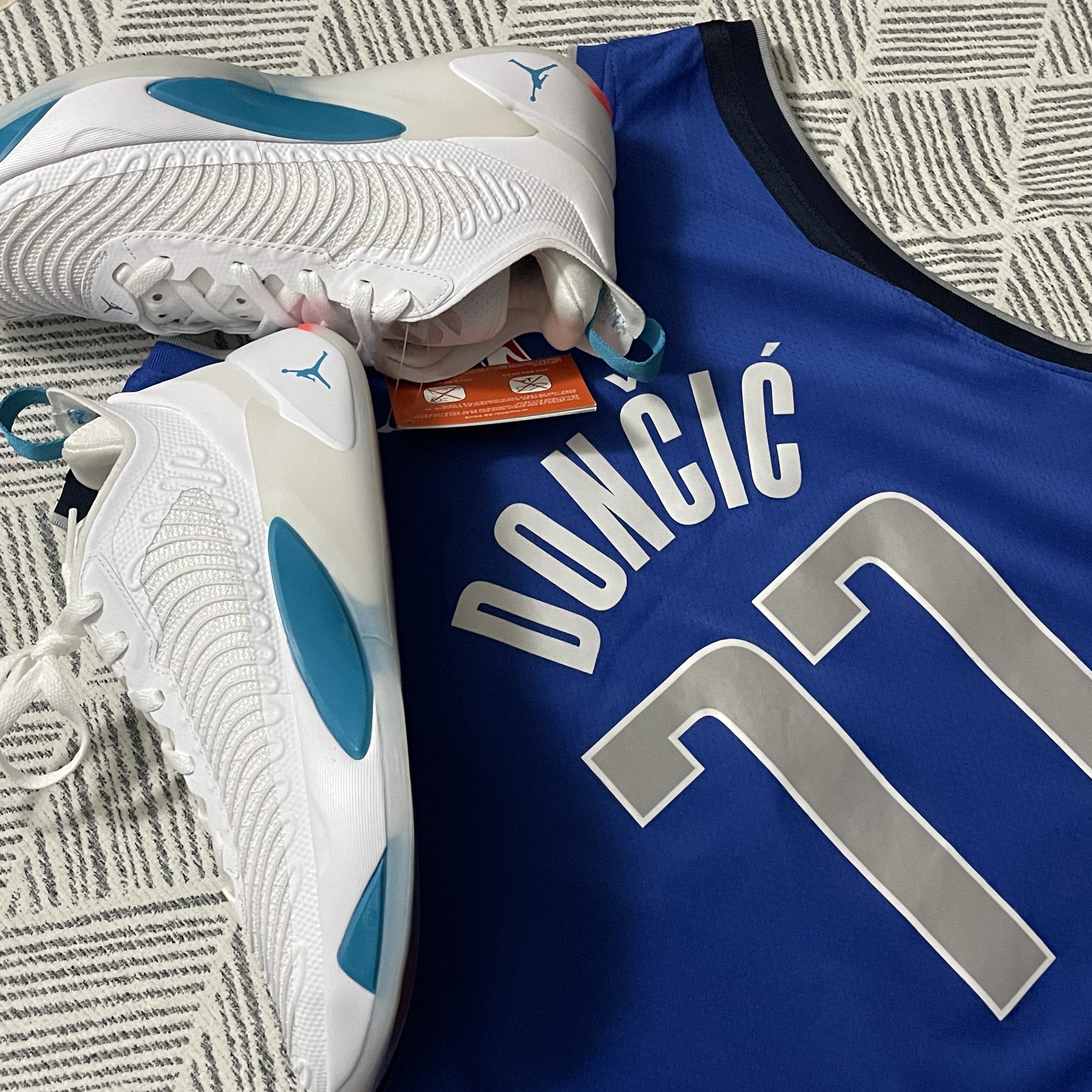 Jordan Luka 1 PF Neo Turquoise 착용 스타일