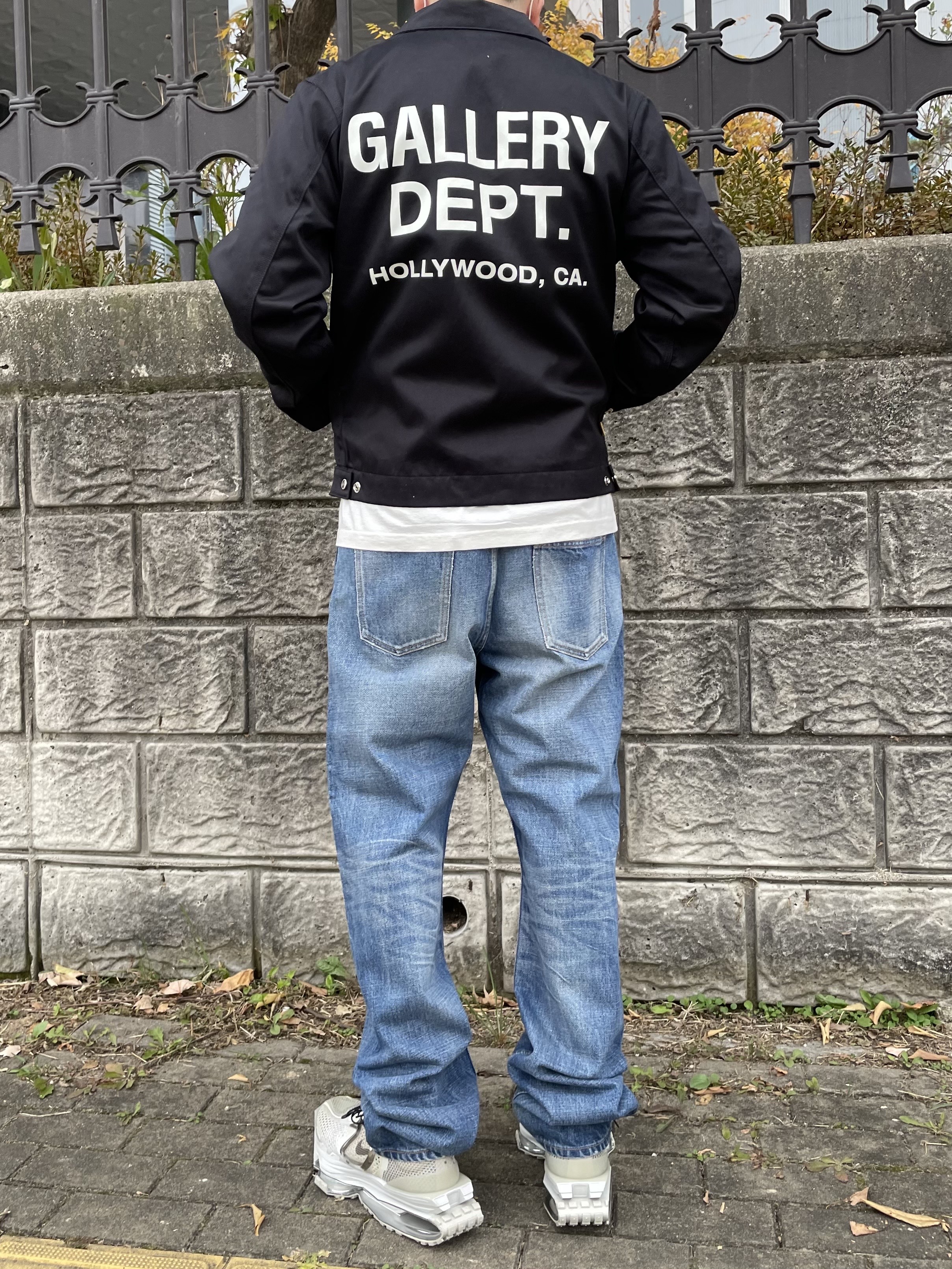 Celine Regular Jeans Denim Union Wash, Nike x Matthew M Williams Zoom 004 Stone 착용 스타일 - 2