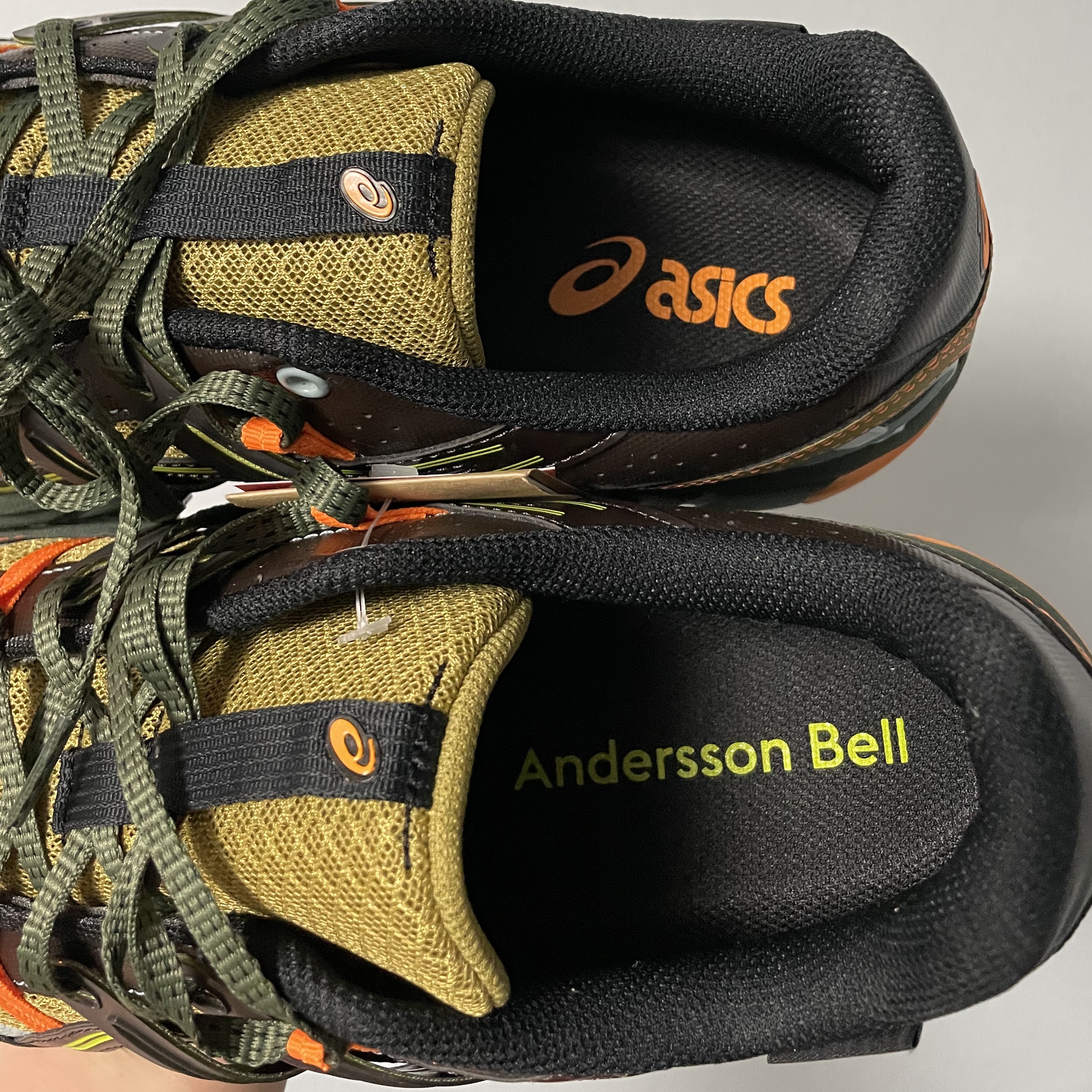 Asics x Andersson Bell Gel-Sonoma 15-50 Olive Oil Dark Brown 착용 스타일 - 2