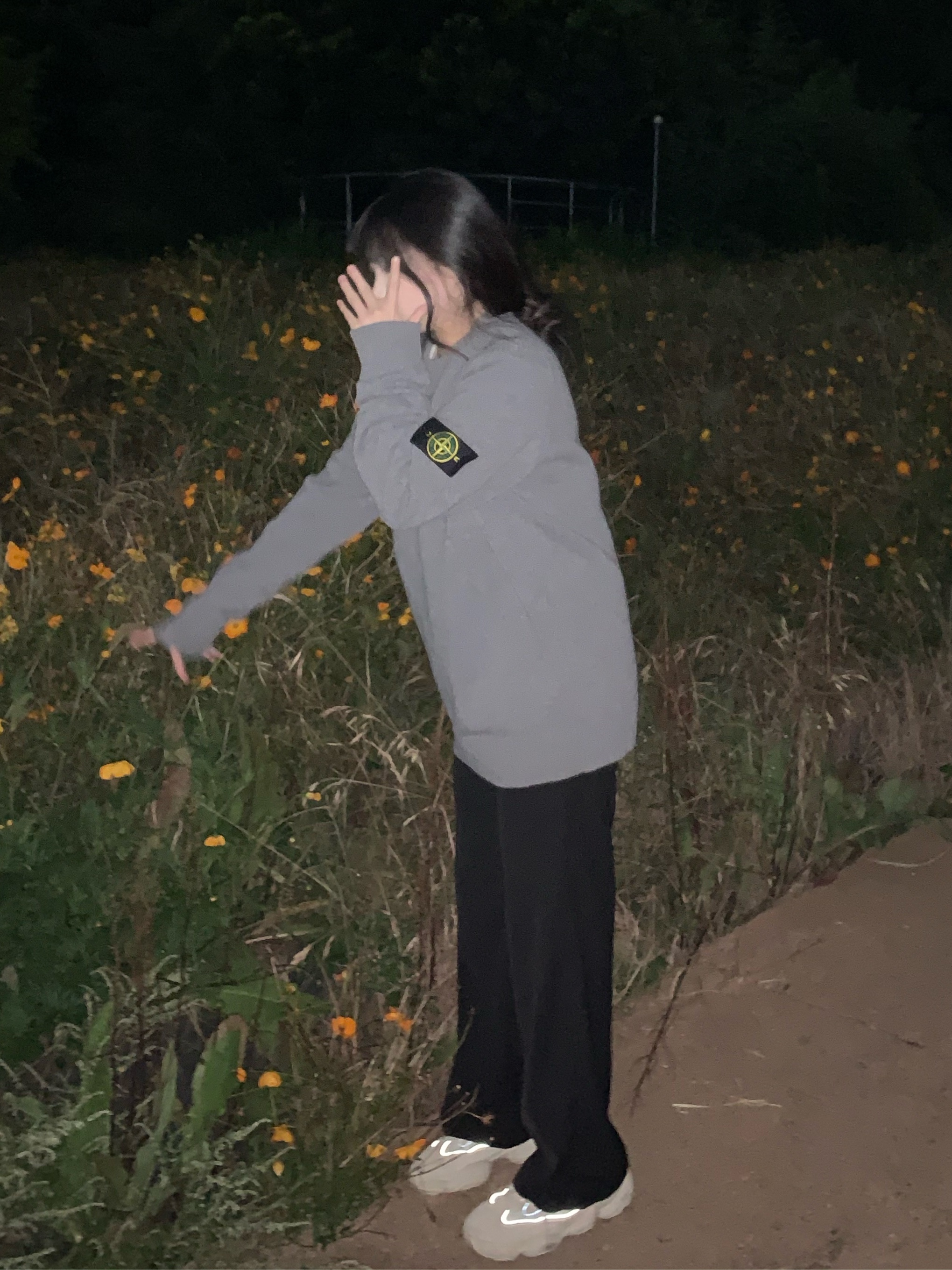 Stone Island 535A3 Lambswool Sweater Grey - 21FW, Adidas Yeezy 500 Blush 2018 착용 스타일
