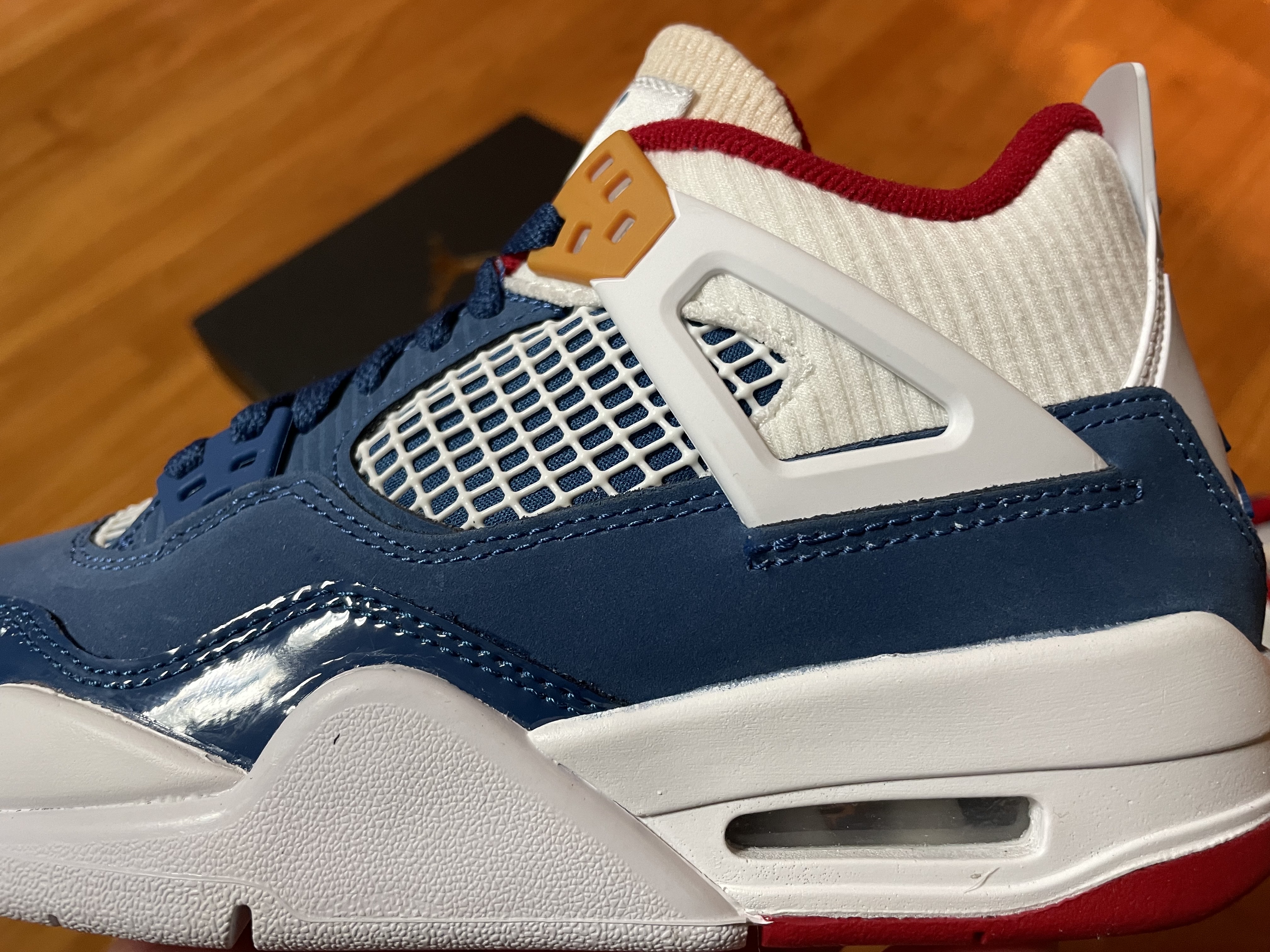 (GS) Jordan 4 Retro French Blue 착용 스타일 - 5