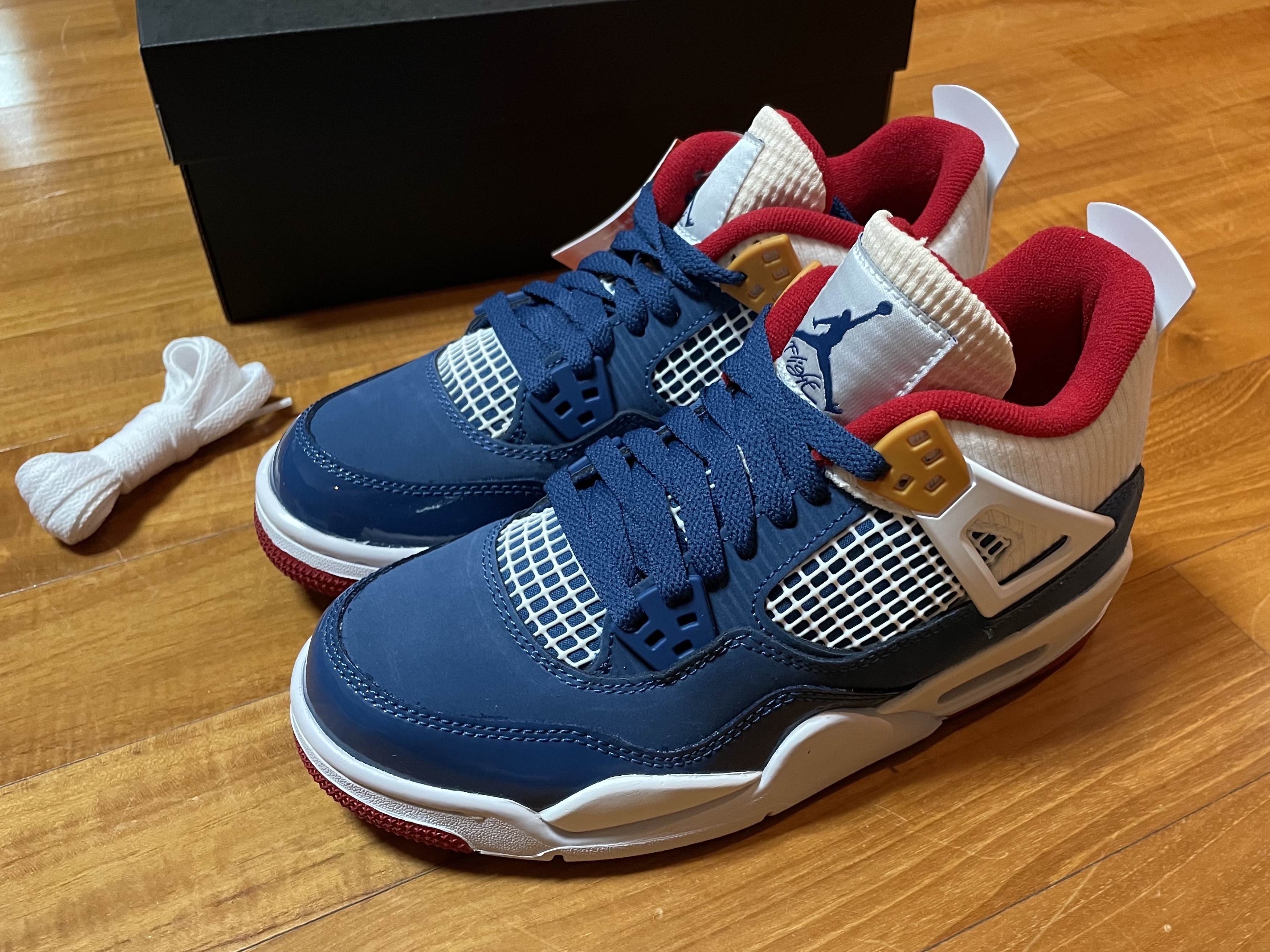 (GS) Jordan 4 Retro French Blue 착용 스타일 - 1