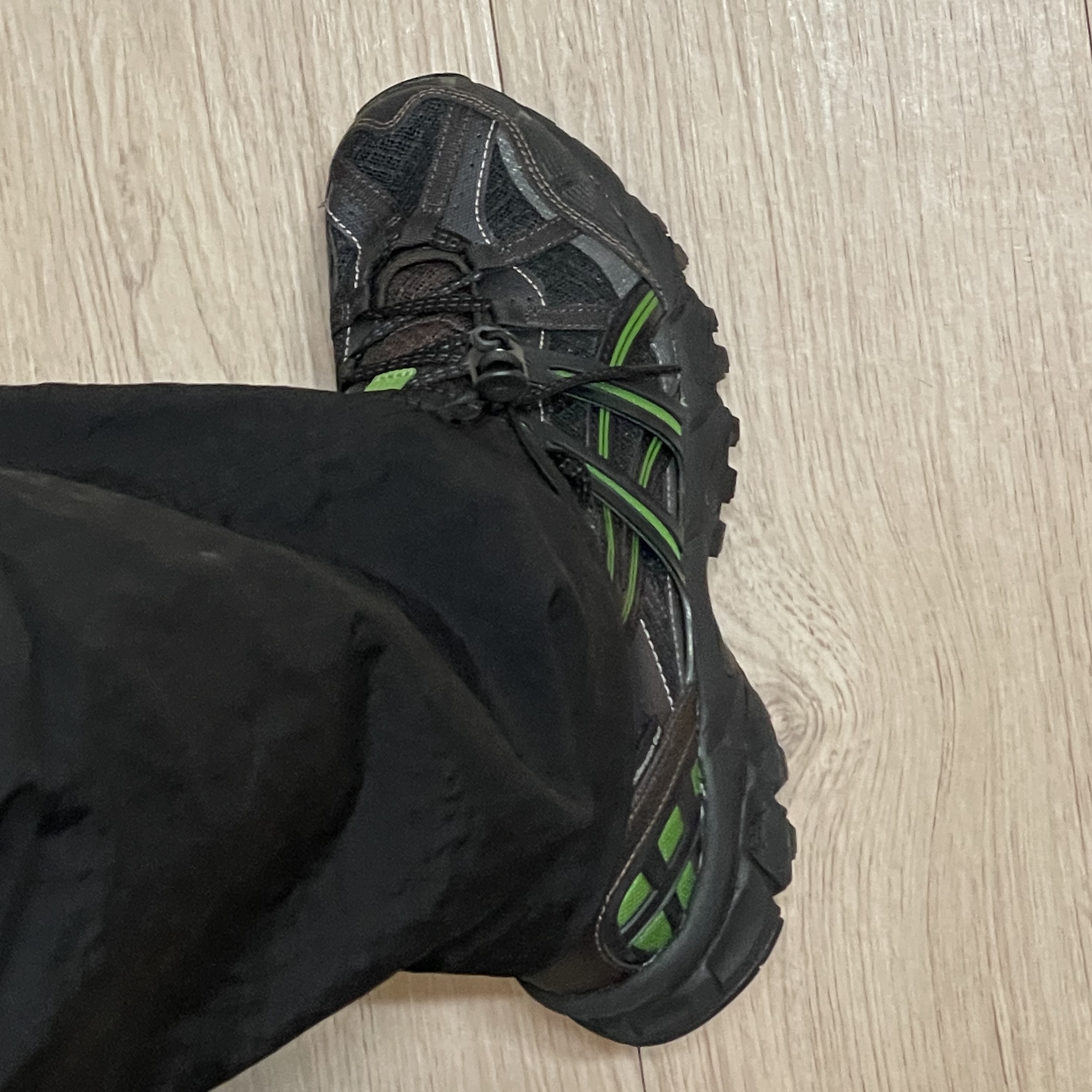 Asics x Andersson Bell Gel-Sonoma 15-50 Black Green 착용 스타일 - 1