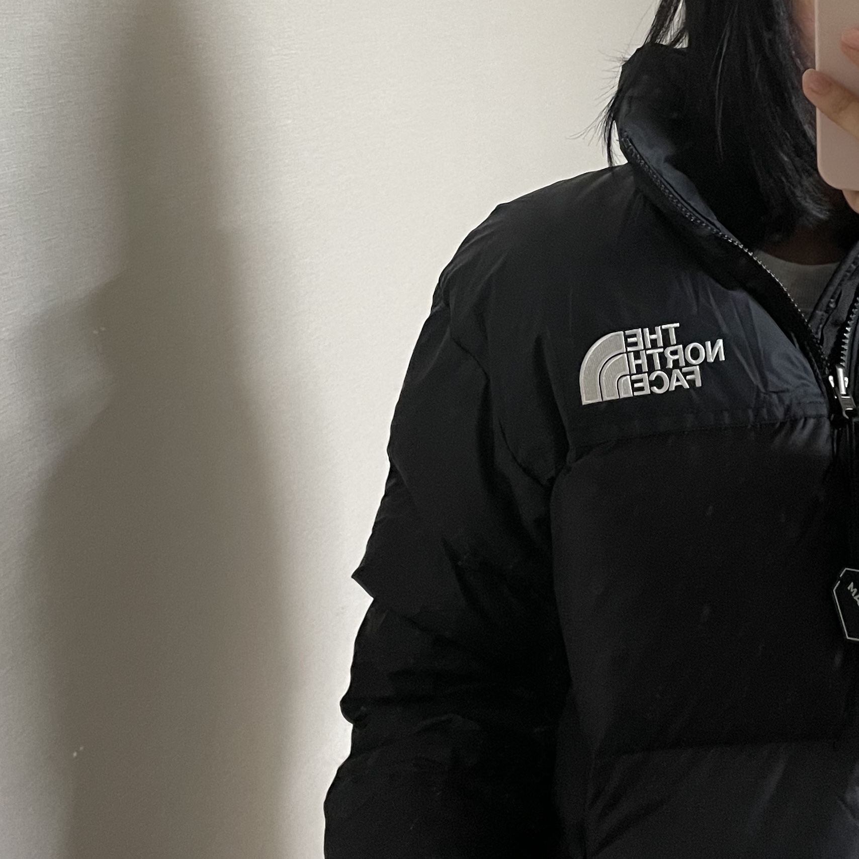 The North Face 1996 Eco Nuptse Jacket Black 착용 스타일
