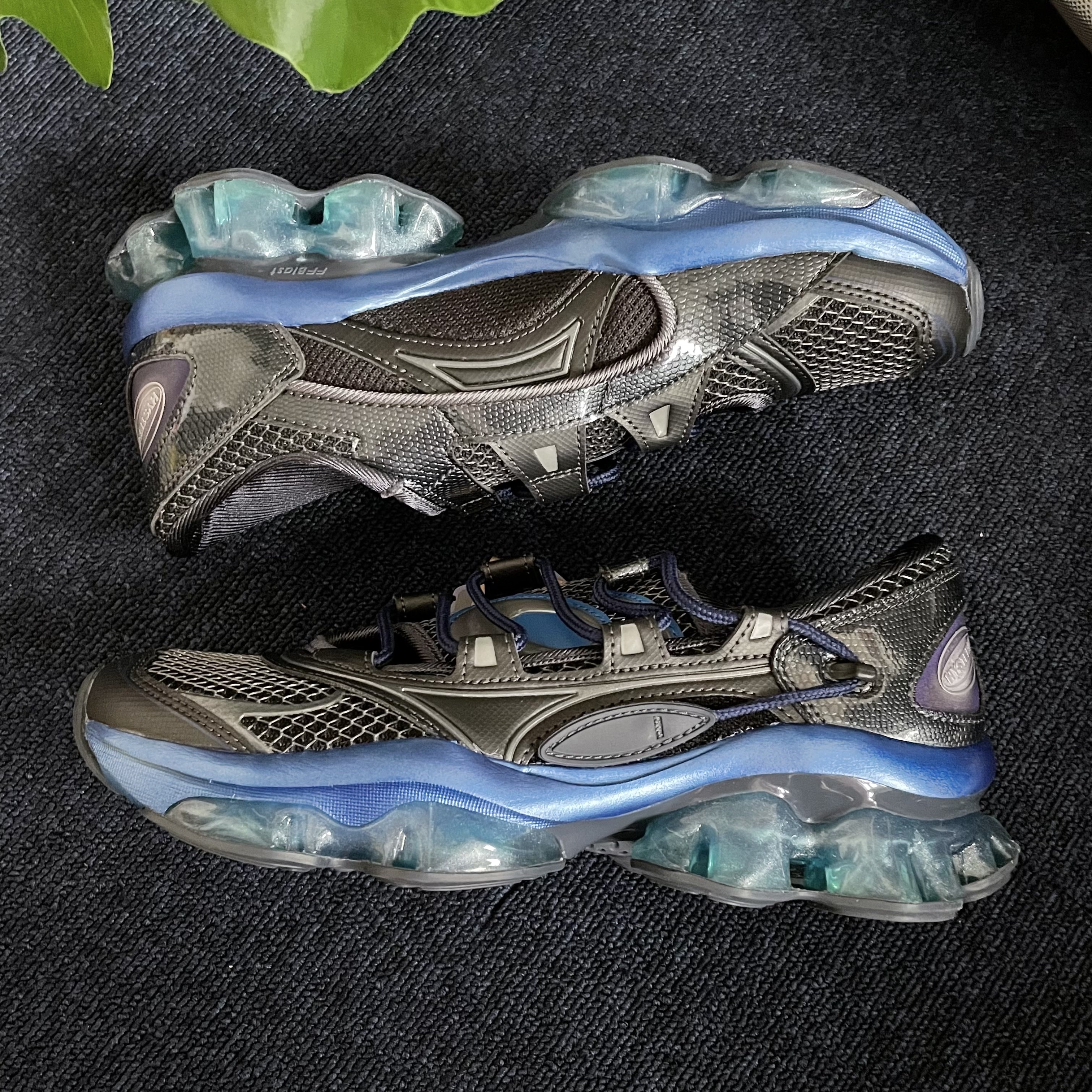 (W) Asics x Kiko Kostadinov x Hysteric Glamour Gel-Quantum Lylia Pure Silver Blue Expanse 착용 스타일 - 3