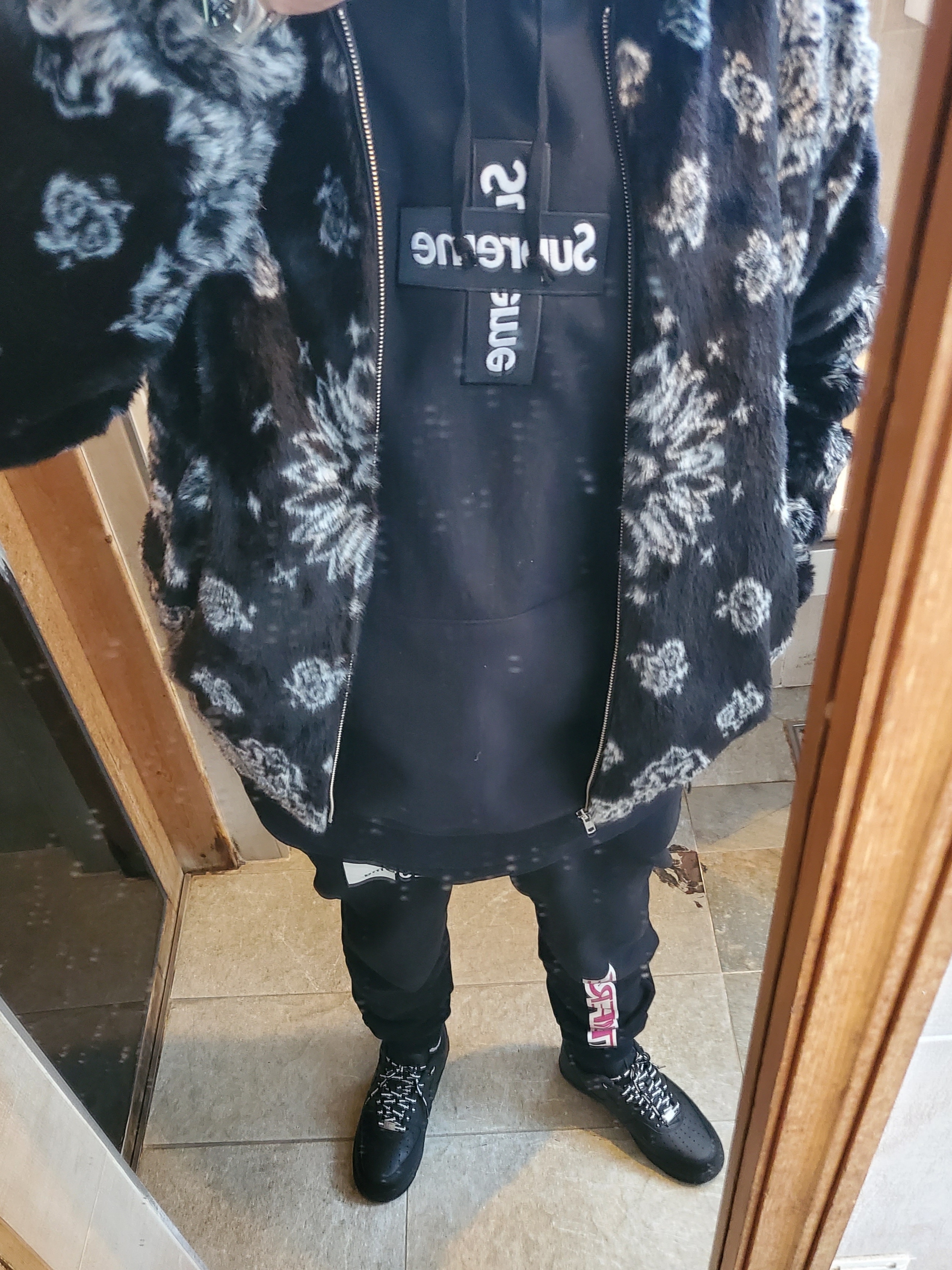 Nike x Supreme Air Force 1 Low Black, Supreme Cross Box Logo Hooded Sweatshirt Black - 20FW 착용 스타일