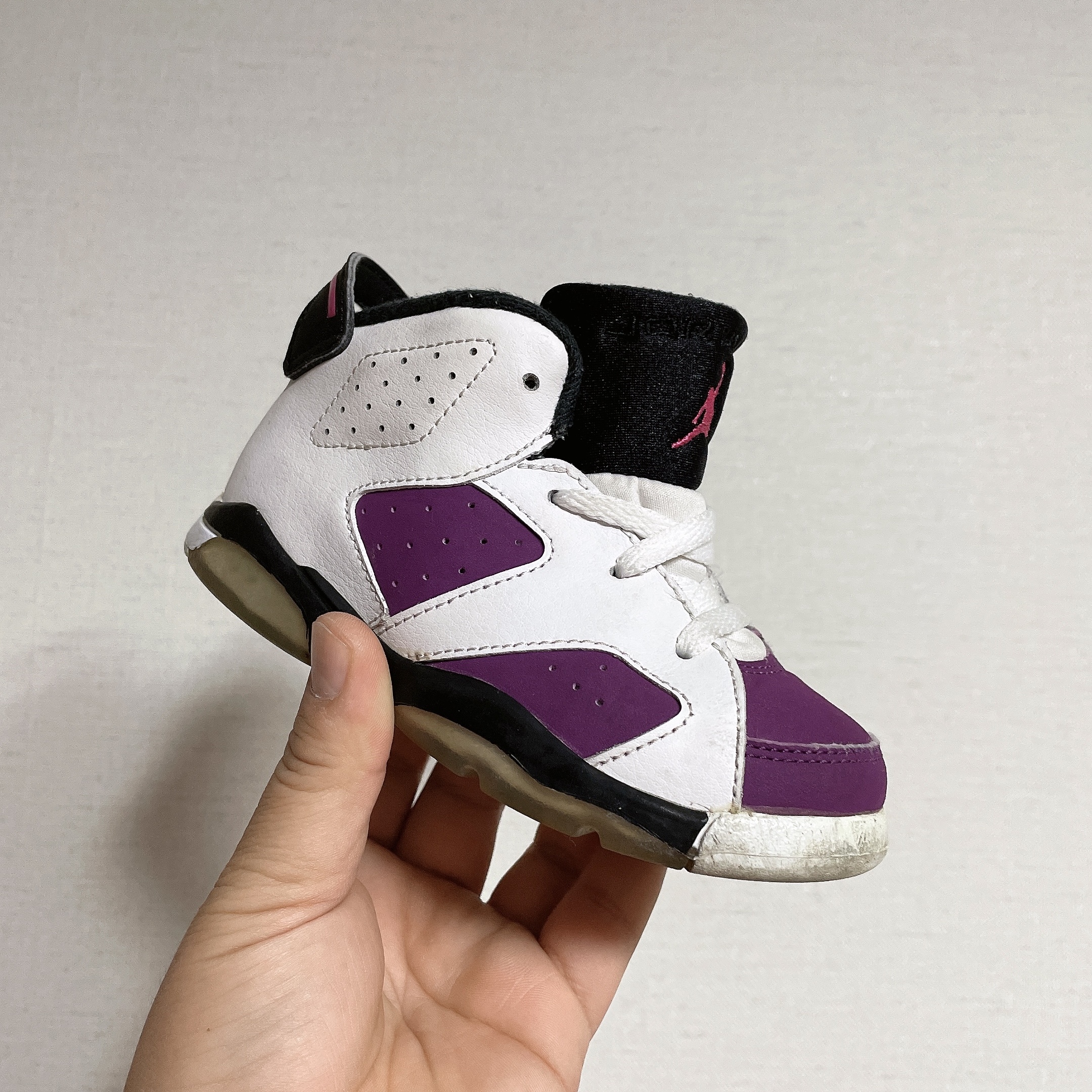 (GS) Jordan 6 Retro Grape 착용 스타일