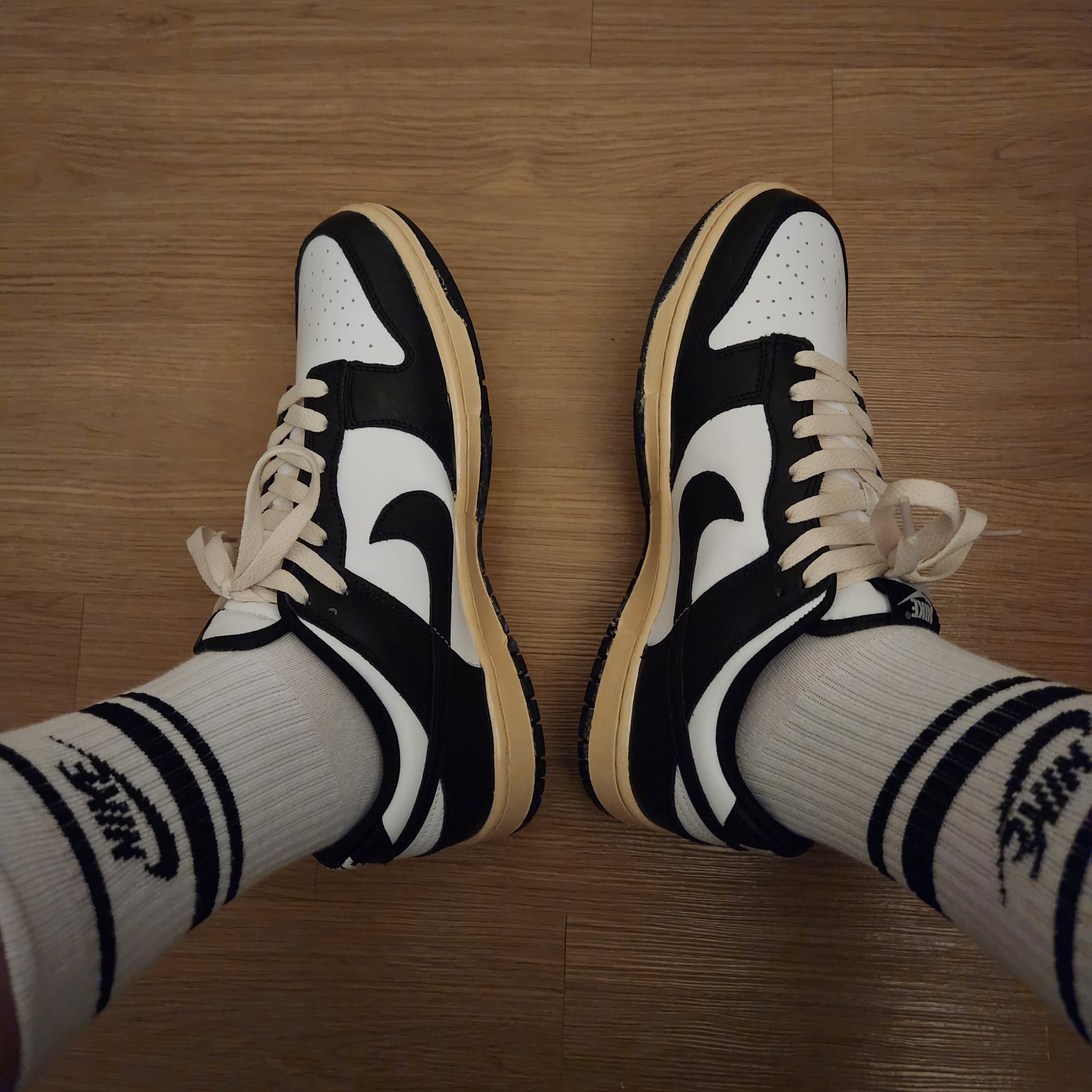Nike Dunk Low Retro Black ์ฐฉ์ฉ ์คํ์ผ - 1