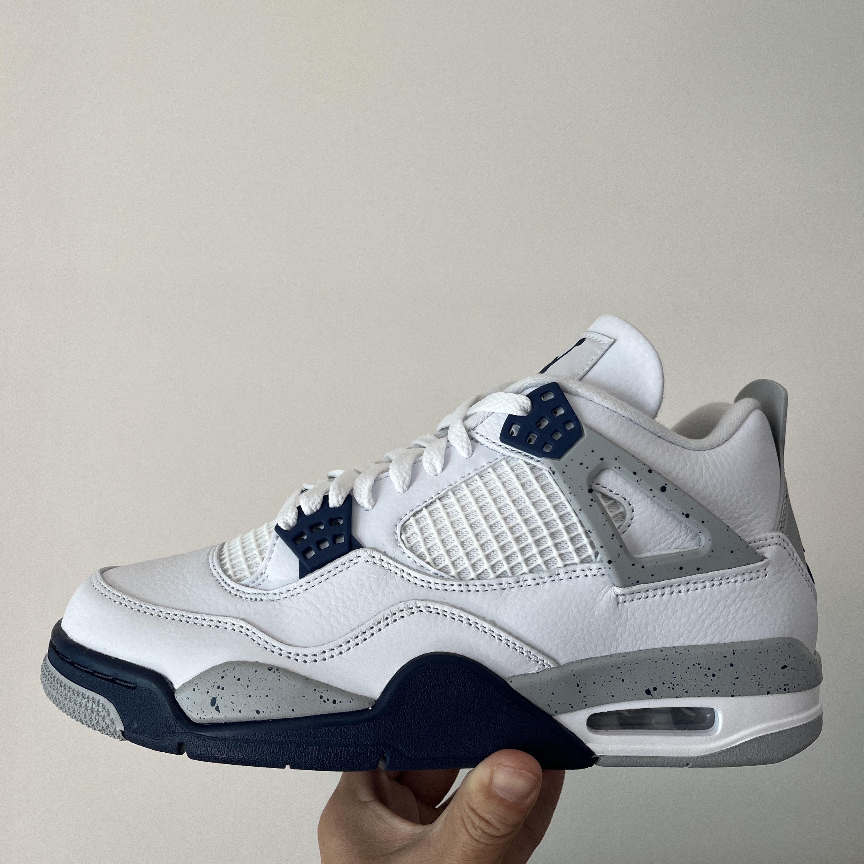 Jordan 4 Retro Midnight Navy 착용 스타일 - 1