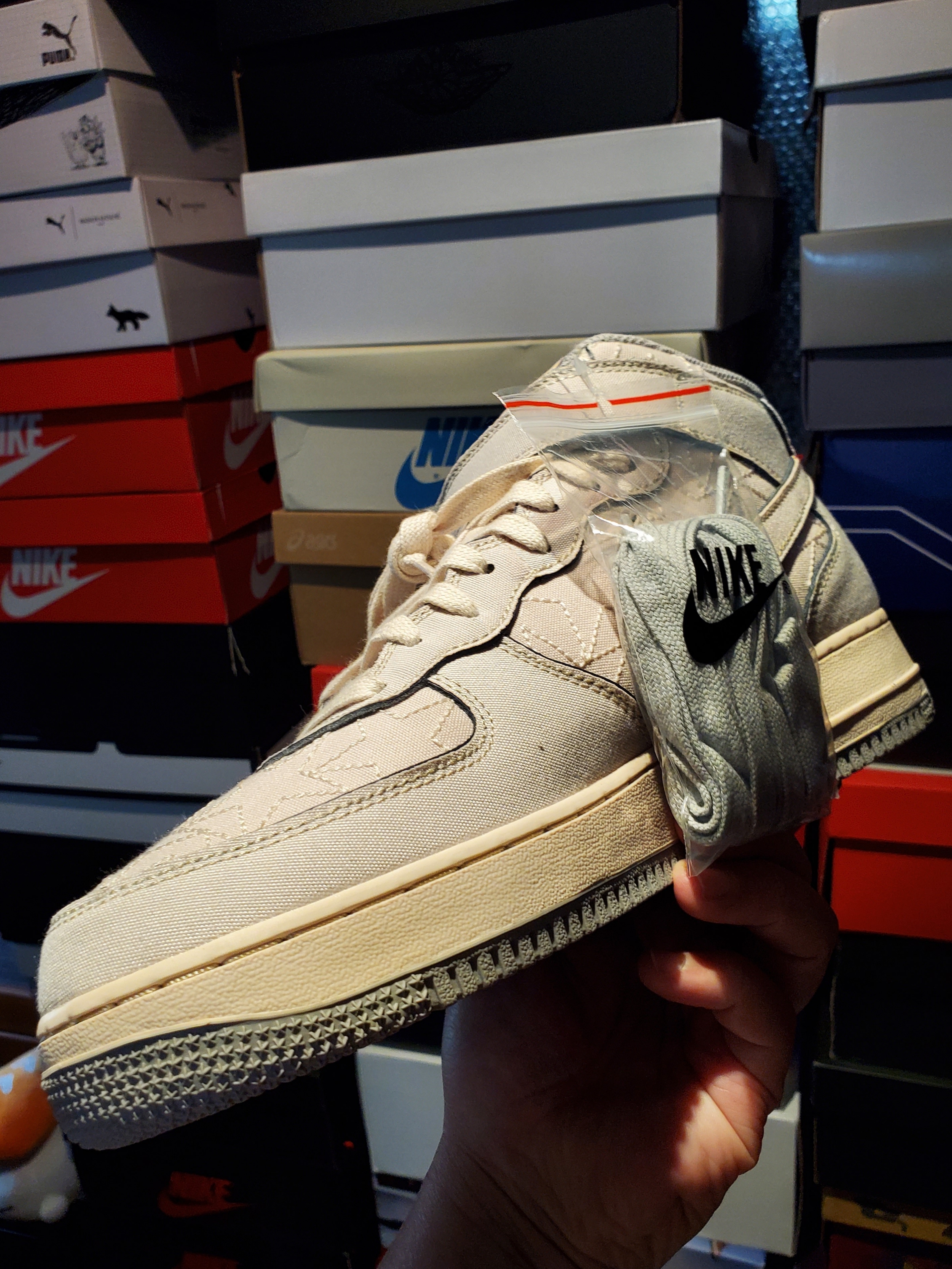 Nike Air Force 1 Mid '07 Pearl White 착용 스타일 - 2