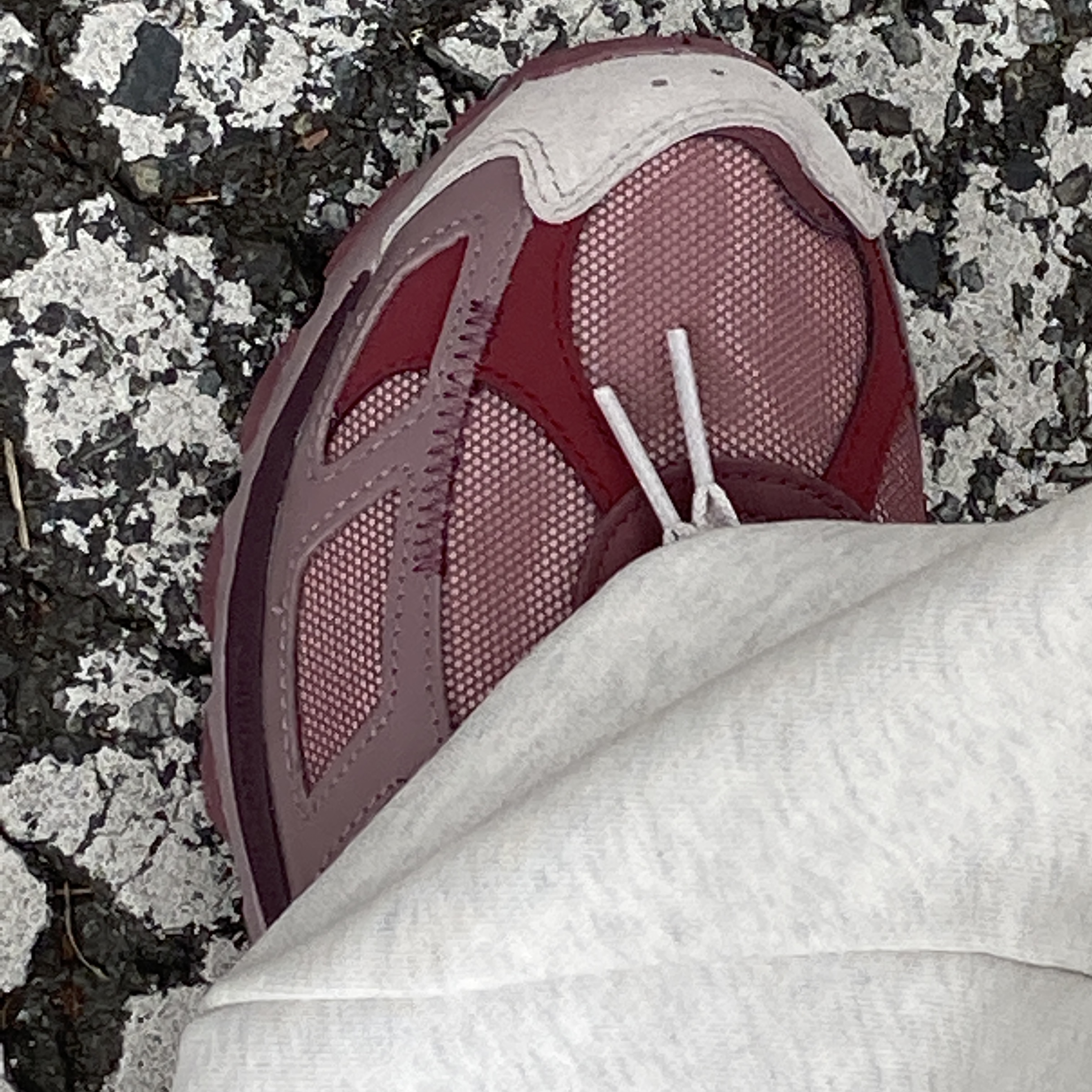 Adidas x Song for the Mute Shadowturf Purple Burgundy 착용 스타일