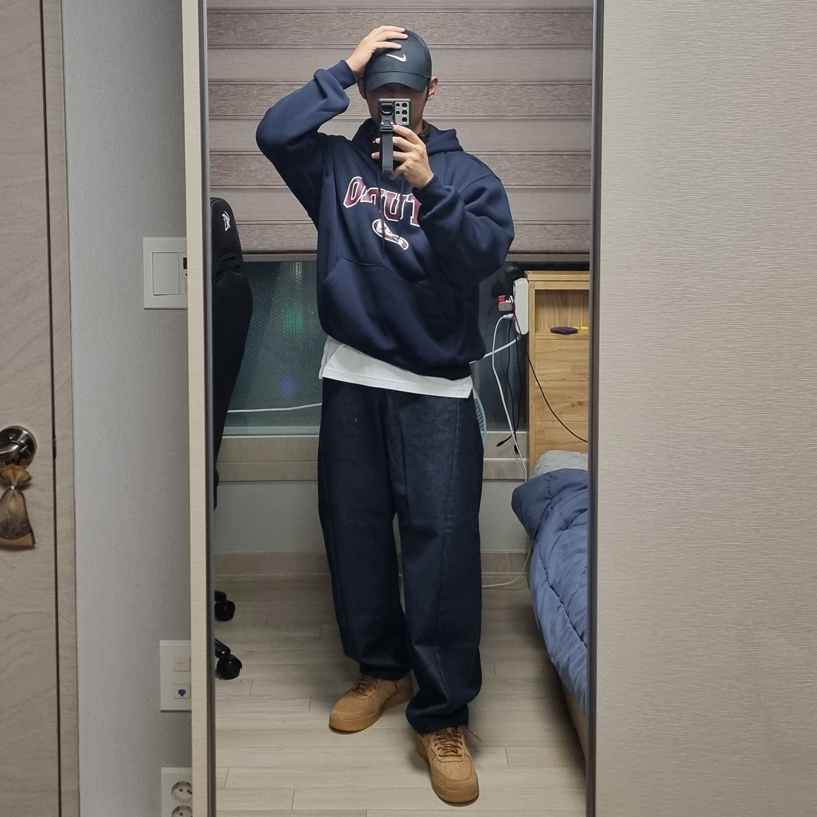 Nike Air Force 1 '07 WB Flax 착용 스타일