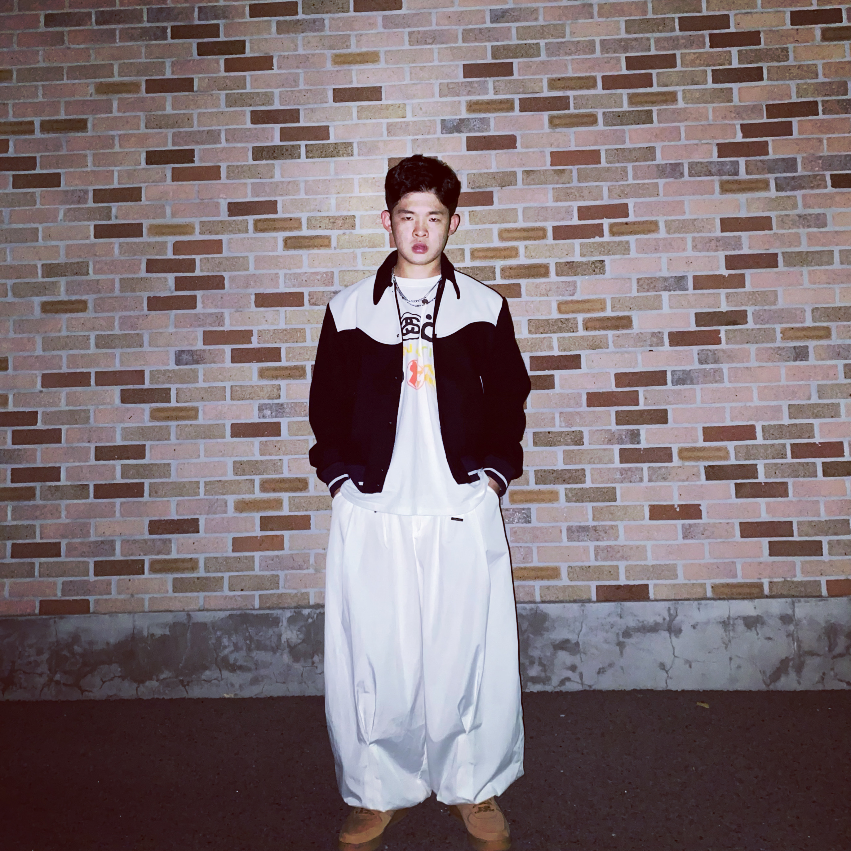 Stussy x Cactus Plant Flea Market International T-Shirt White, Nike Air Force 1 '07 WB Flax 착용 스타일