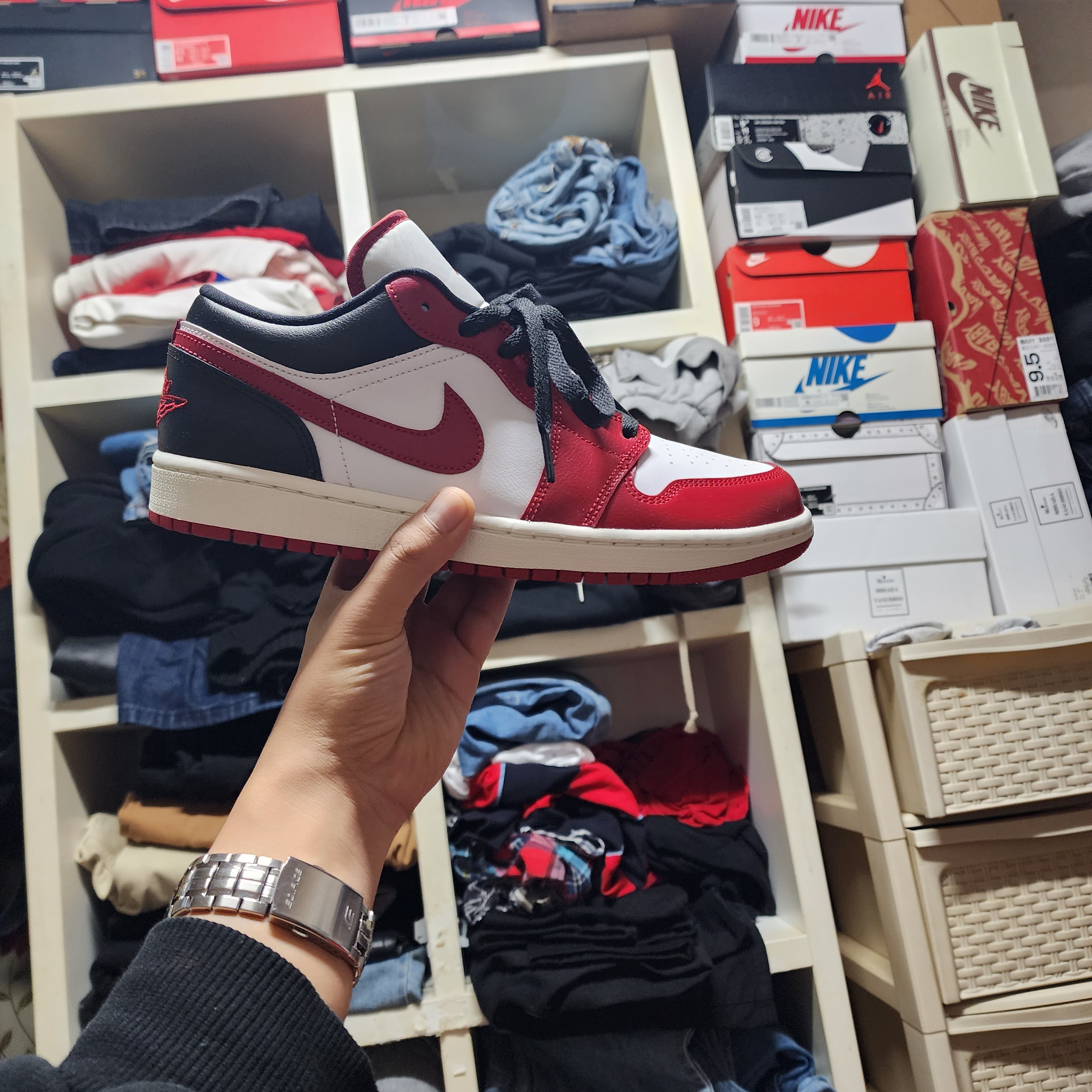 (W) Jordan 1 Low White Gym Red 착용 스타일