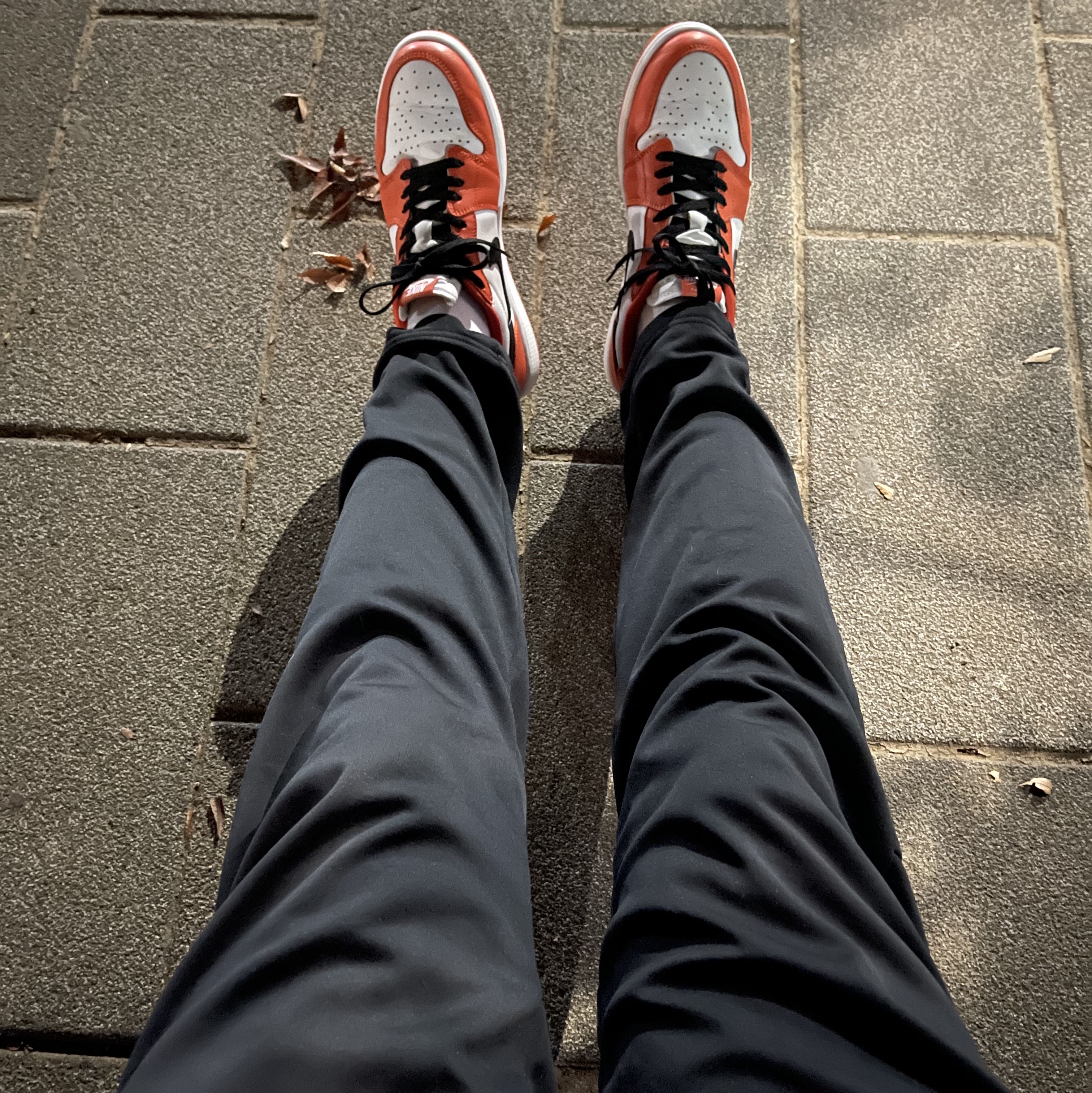 Jordan 1 Low OG Starfish 착용 스타일 - 1