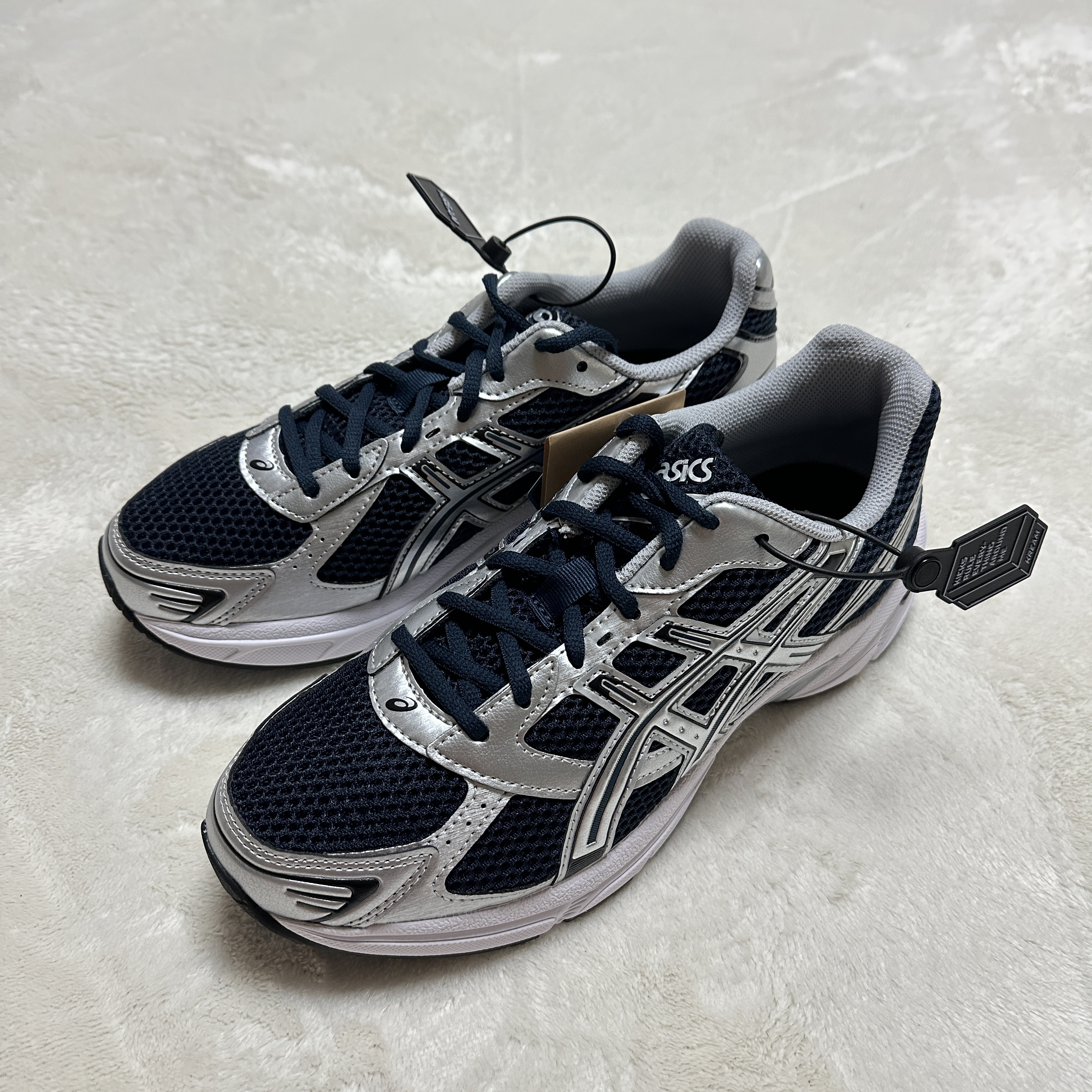 Asics Gel-1130 French Blue Pure Silver 착용 스타일