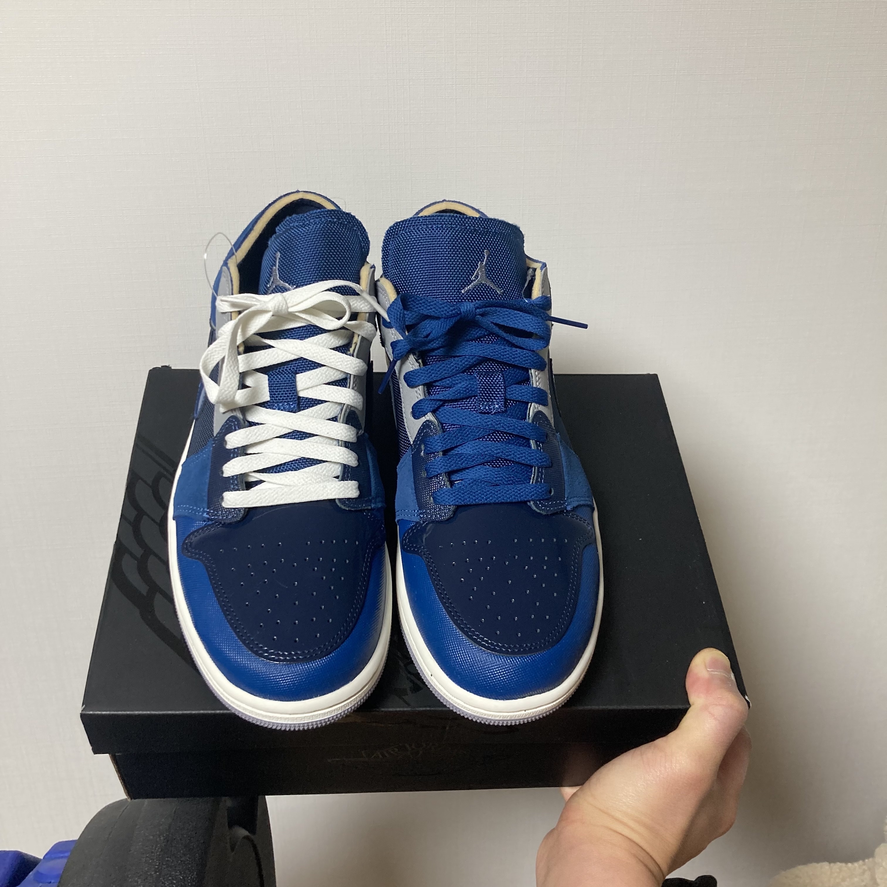 Jordan 1 Low SE Craft Obsidian 착용 스타일 - 2