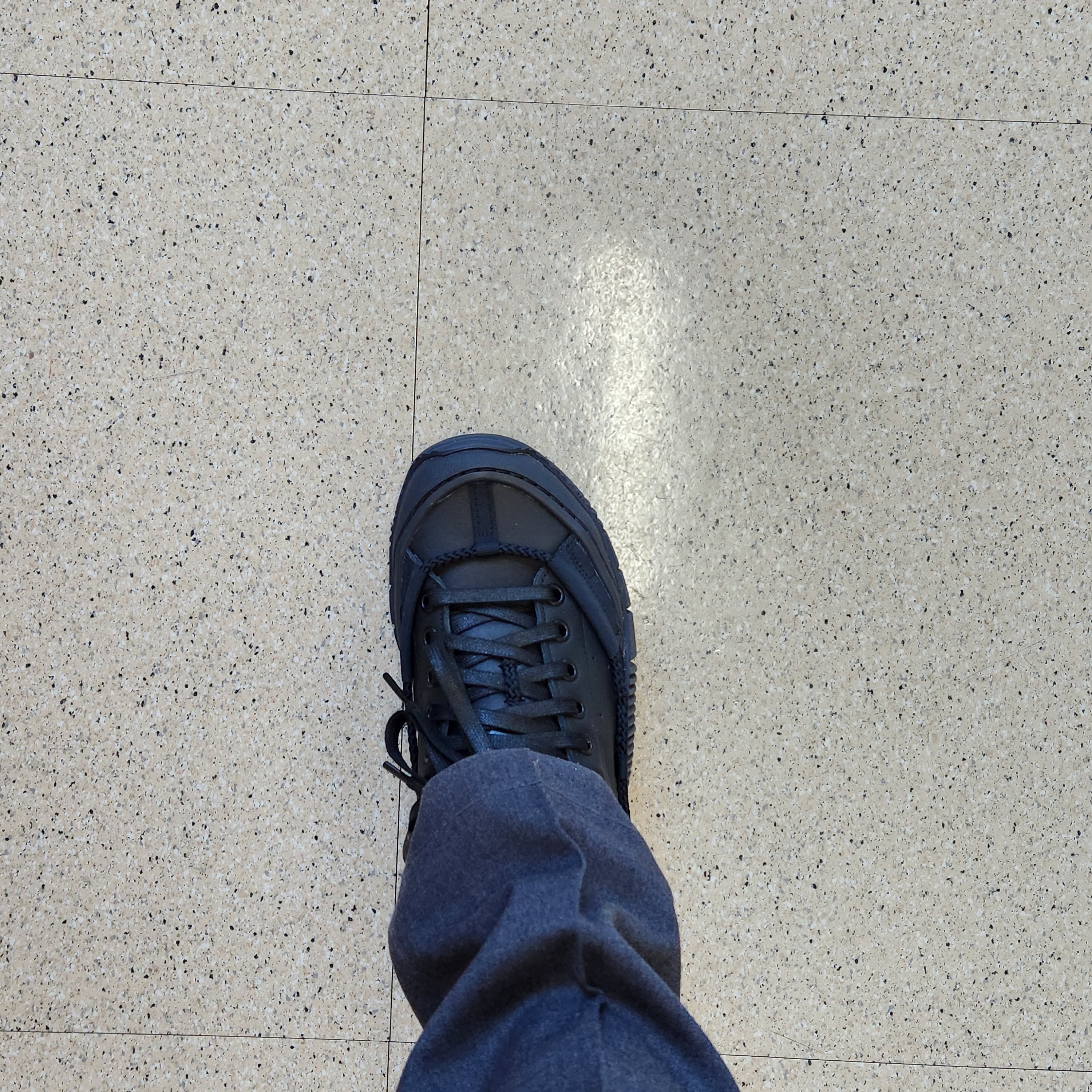Adidas x Craig Green Scuba Stan Core Black 착용 스타일