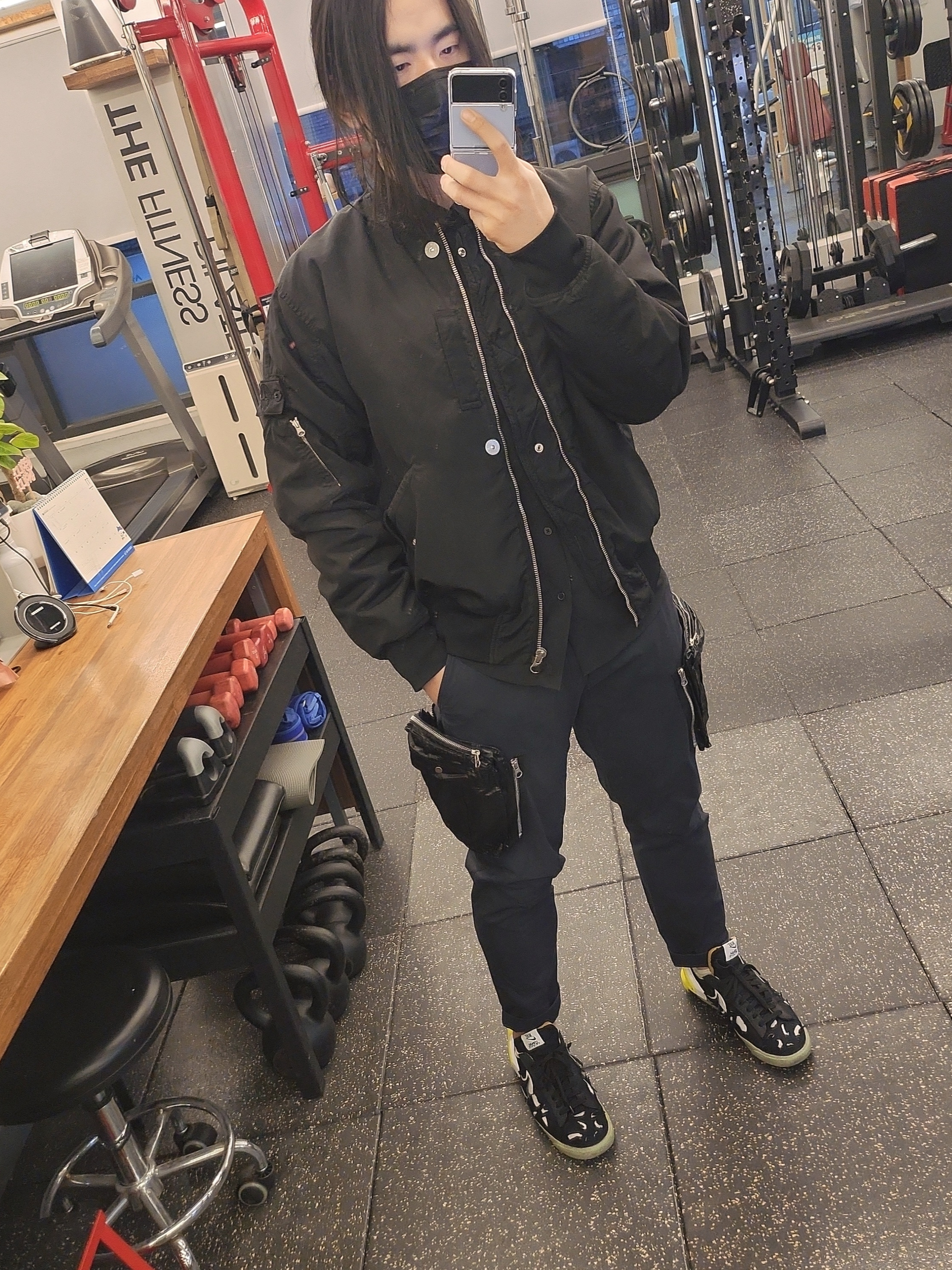 Stone Island Shadow Project 40706 Hollowcore Poly Light Garment Dyed Bomber Jacket Black - 21FW, Nike x Acronym Blazer Low Black 착용 스타일