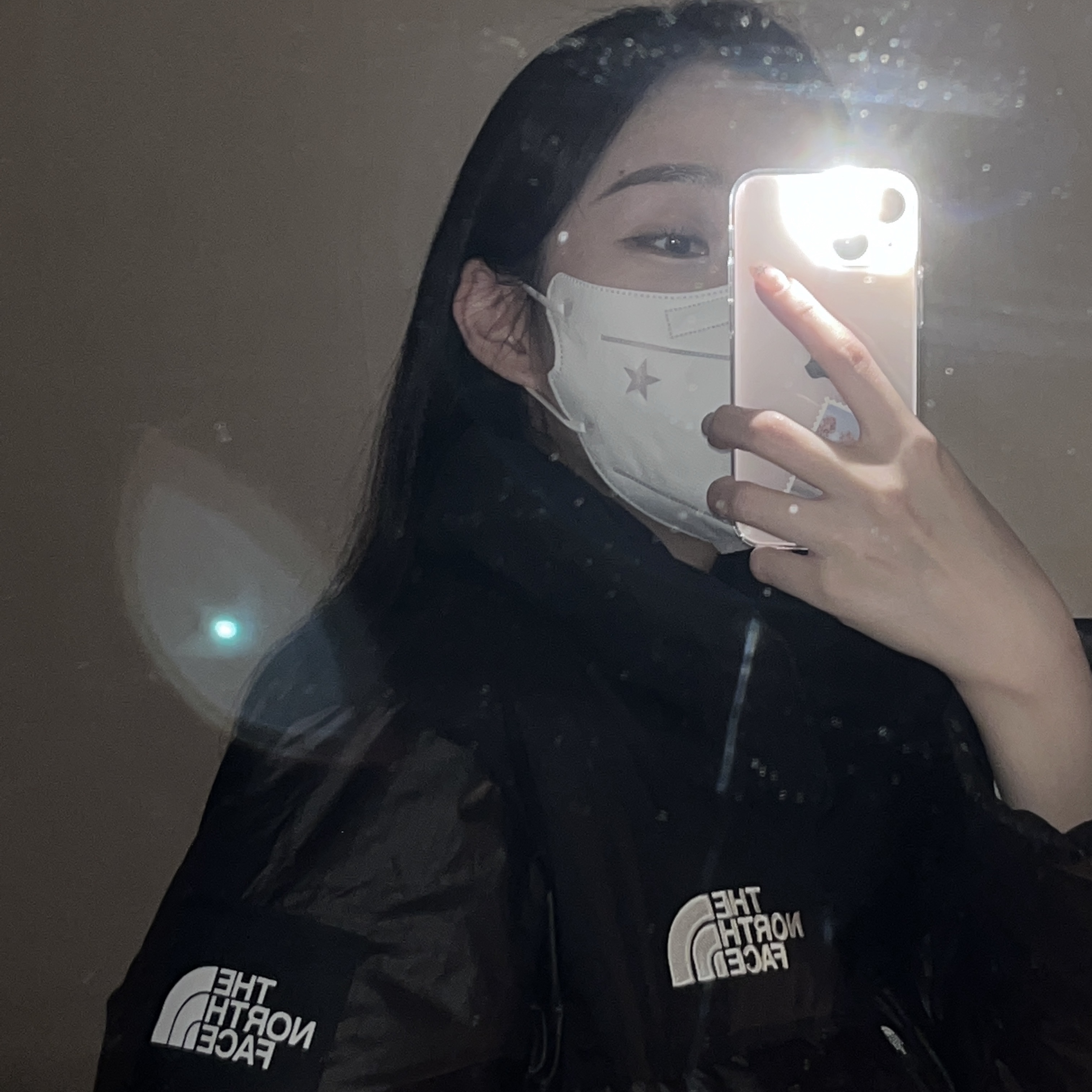 (W) The North Face White Label Novelty Nuptse Down Jacket Black, (W) The North Face White Label Novelty Nuptse Down Jacket Black 착용 스타일