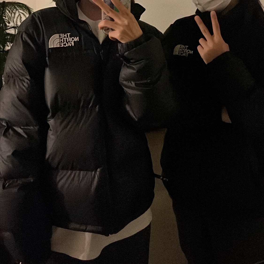 The North Face 1996 Eco Nuptse Jacket Black 착용 스타일