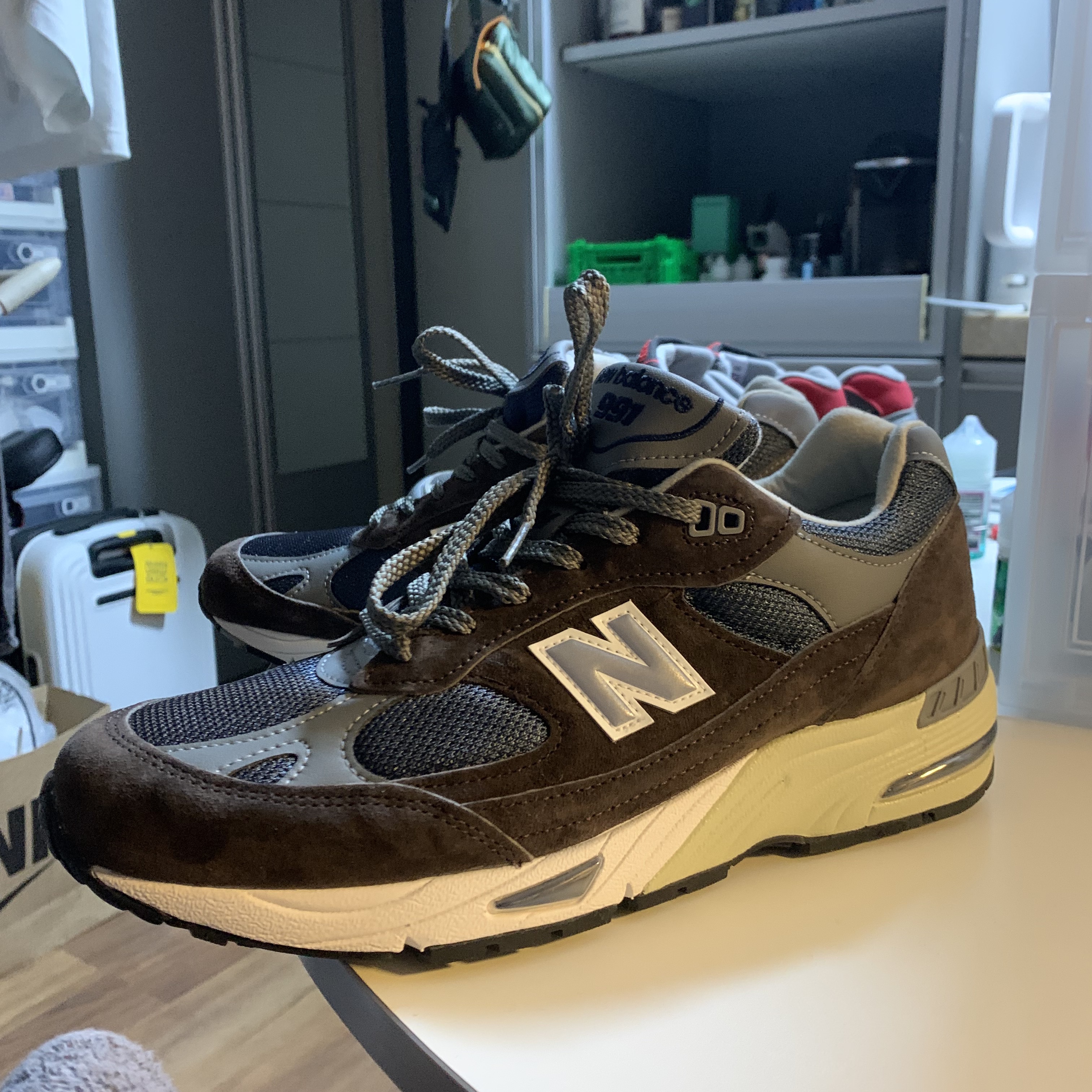 New Balance 991 Made in UK Brown 착용 스타일