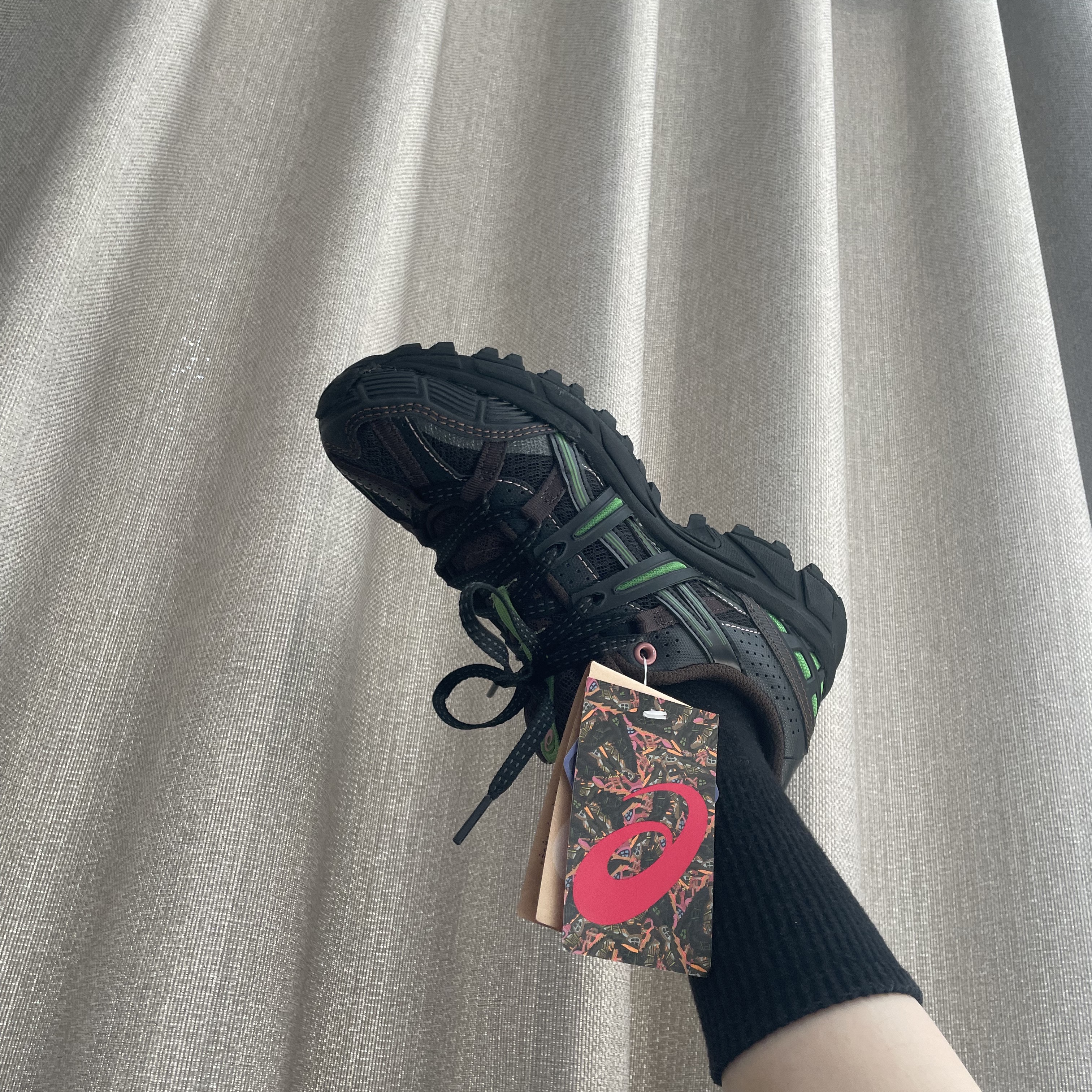 Asics x Andersson Bell Gel-Sonoma 15-50 Black Green 착용 스타일 - 4