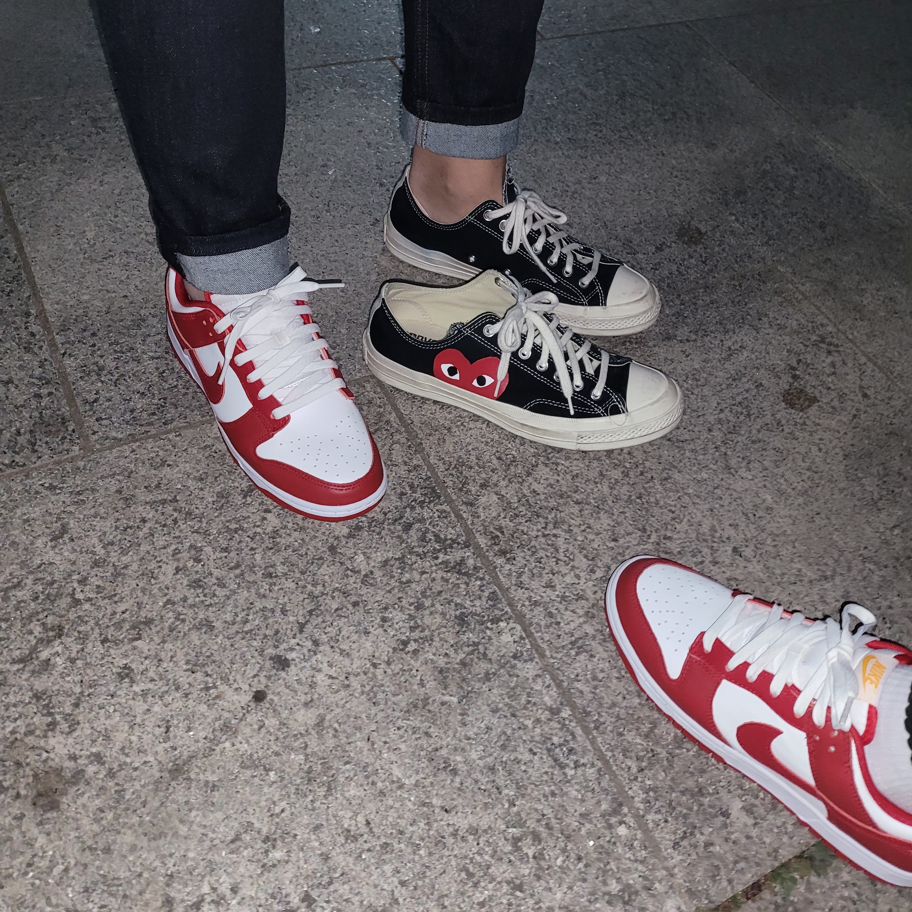 Converse x Play Comme des Garcons Chuck 70 Ox Black, Nike Dunk Low Retro Gym Red 착용 스타일