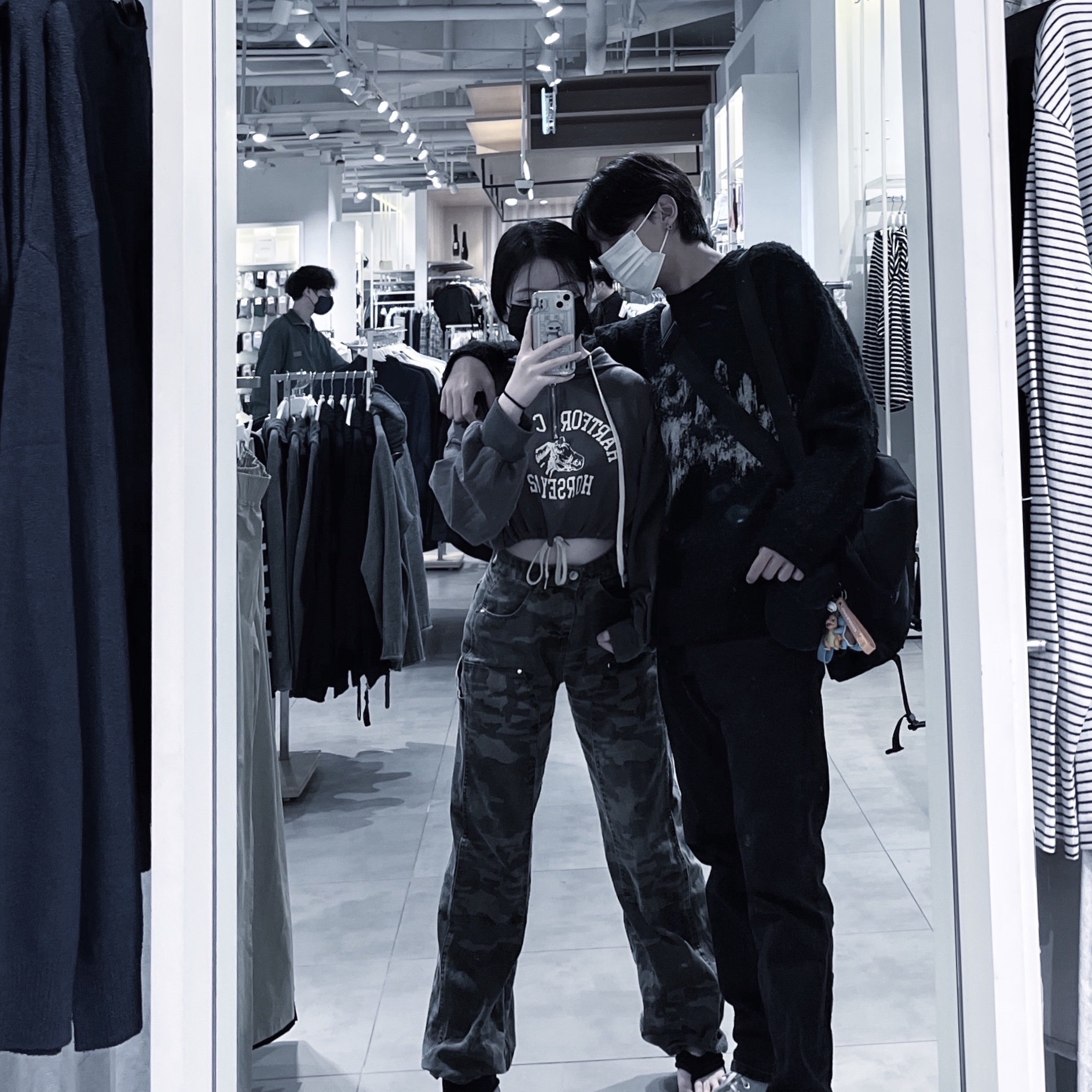 The North Face 1996 Eco Nuptse Jacket Black 착용 스타일