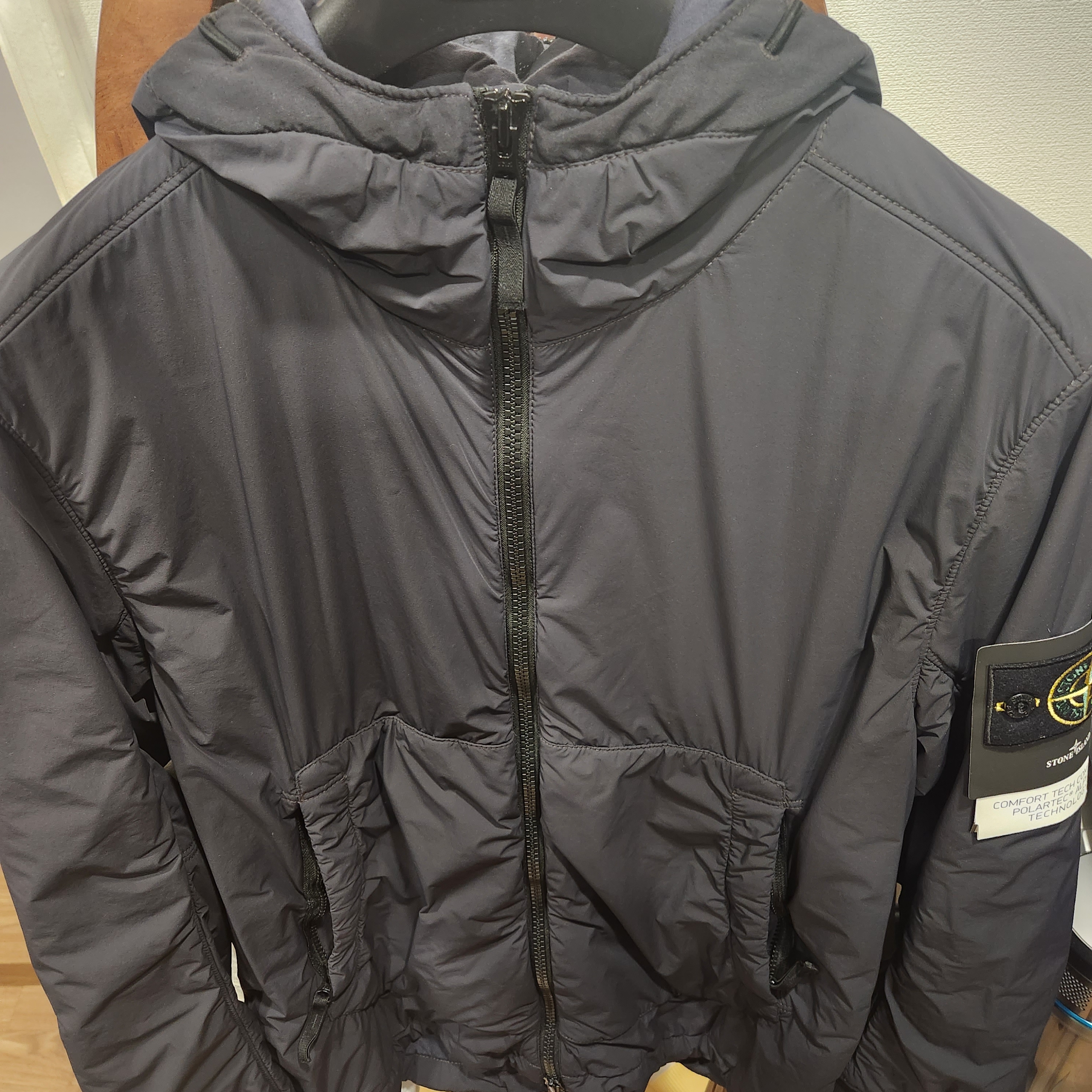 Stone Island 41928 Comfort Tech Composite Polartec Hooded Jacket Dark Grey - 21FW 착용 스타일