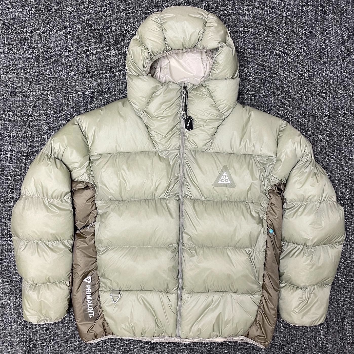 Nike ACG Therma-Fit ADV Lunar Lake Puffer Jacket Light Army - Asia 착용 스타일 - 2
