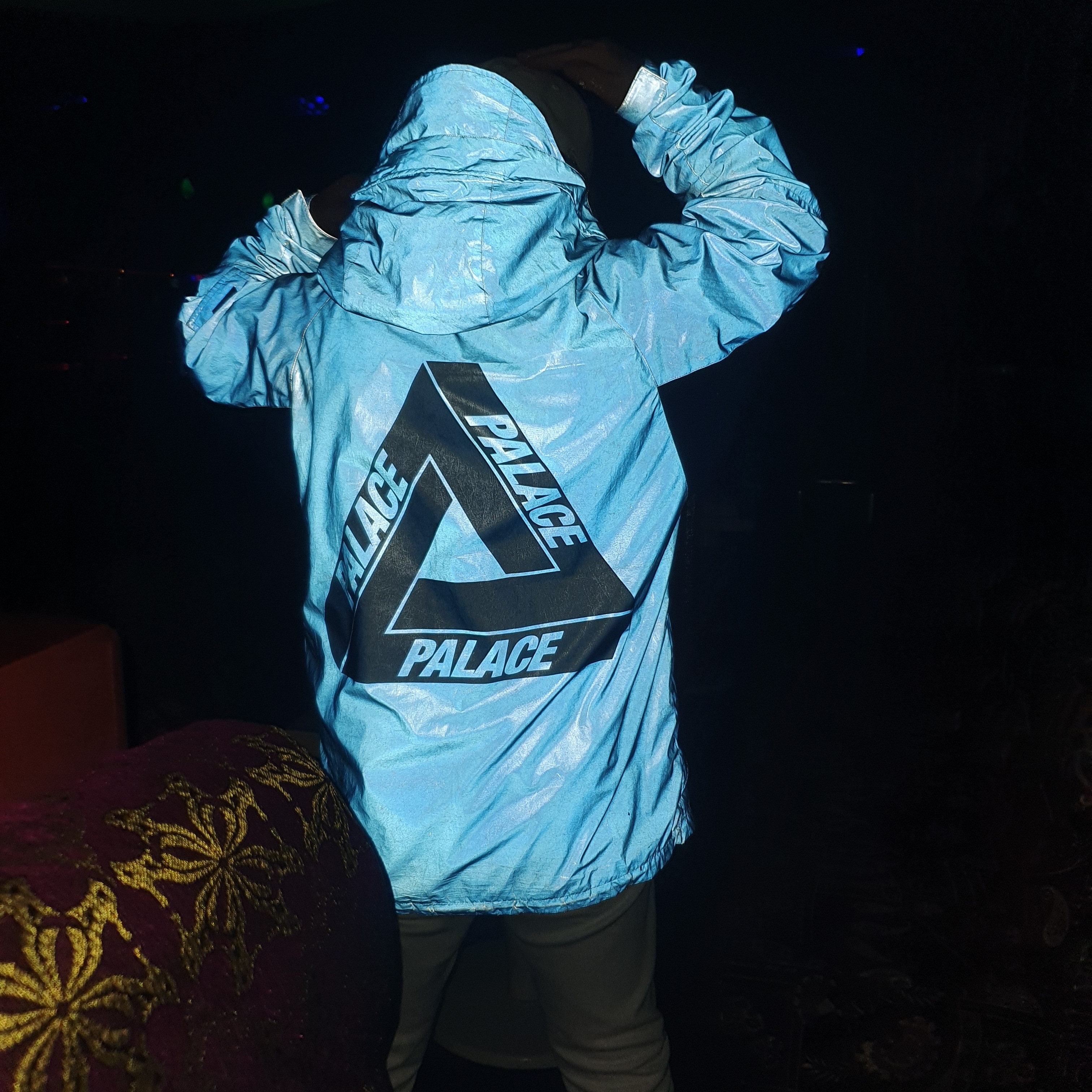 Palace Deflector Jacket Cobalt Blue Reflective - 19FW 착용 스타일 - 2