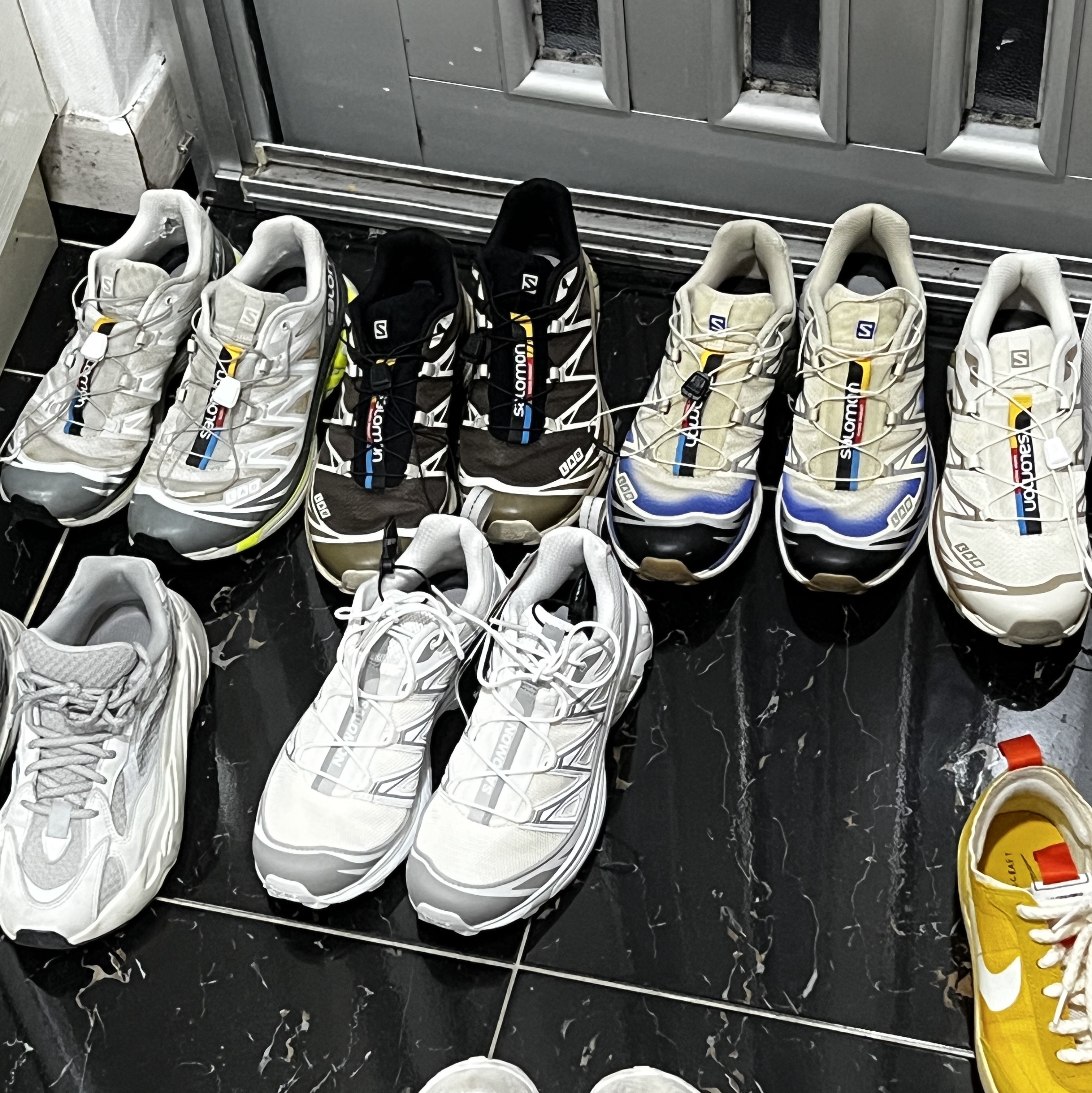 Salomon XT-6 Skyline Bleached Sand Dazzling Blue, Salomon XT-6 ADV Wren Kangaroo 착용 스타일