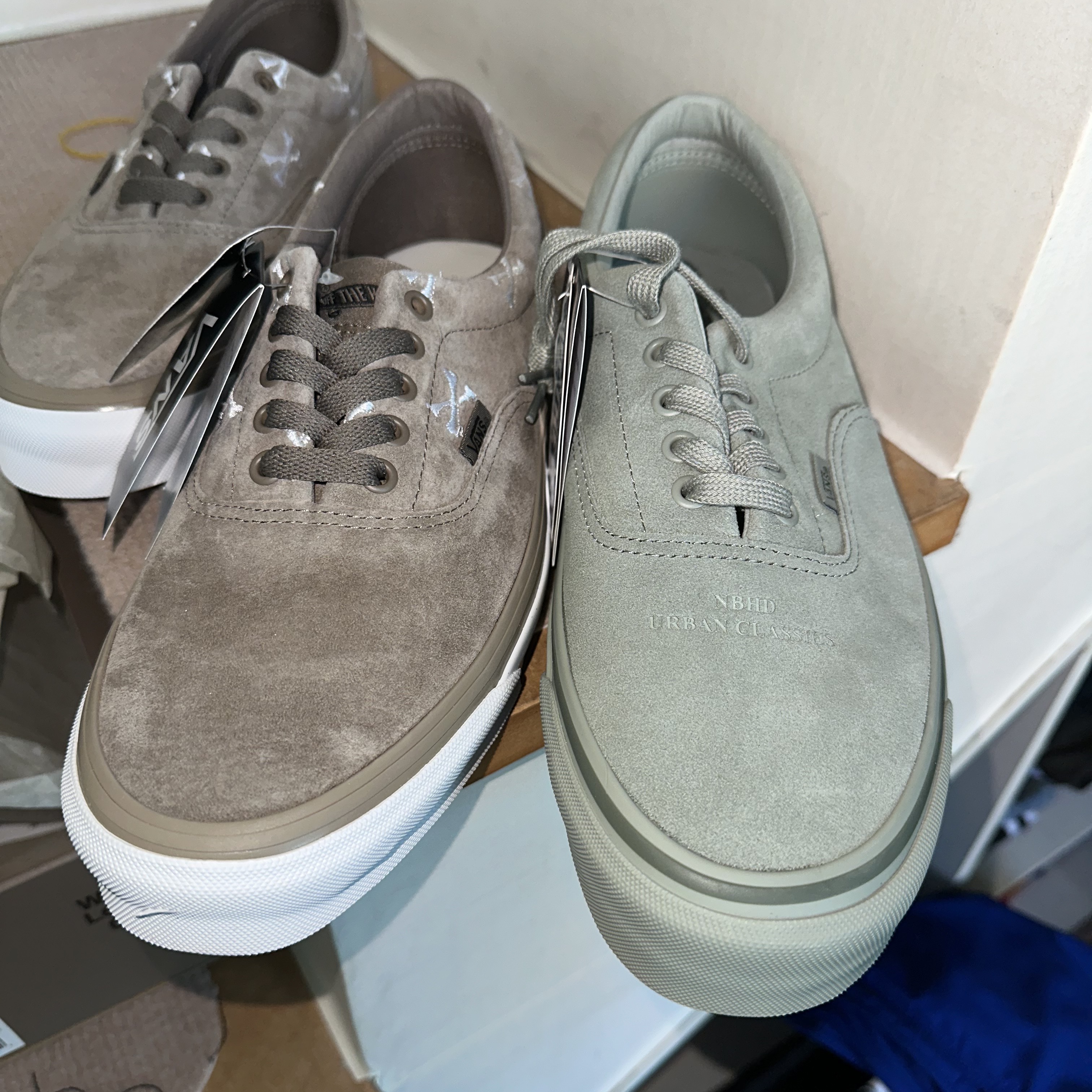 Vans Vault x WTAPS OG Era LX Bones Coyote, Vans x Neighborhood Era 95 DX Green 착용 스타일 - 1