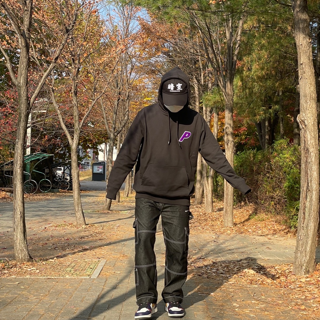 Darkr8m Studio White Logo Cap, Palace Tri-Chenille Hood Black - 21FW 착용 스타일