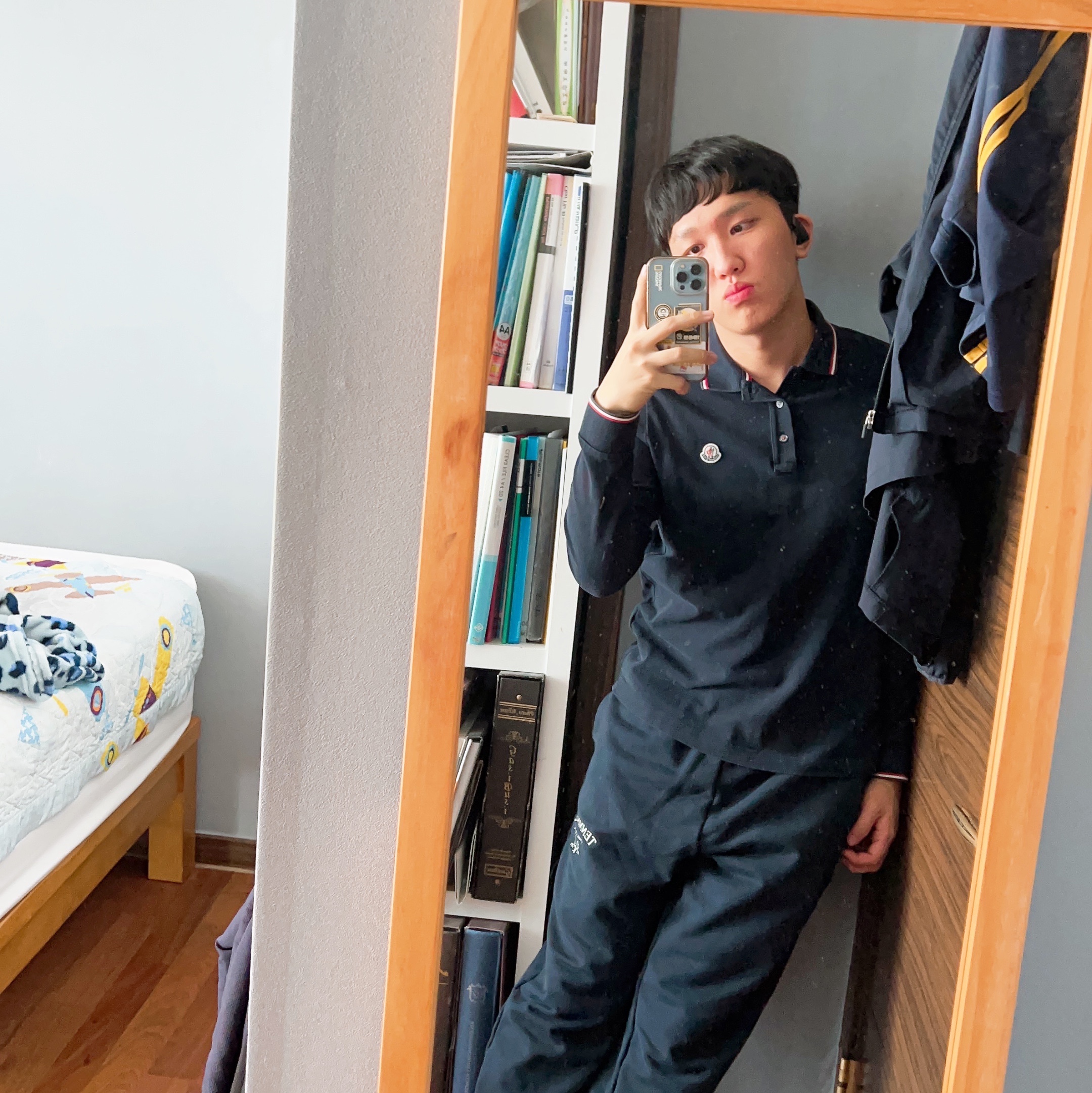 Moncler Long Sleeve Polo Shirt Navy Blue - 21FW 착용 스타일 - 3