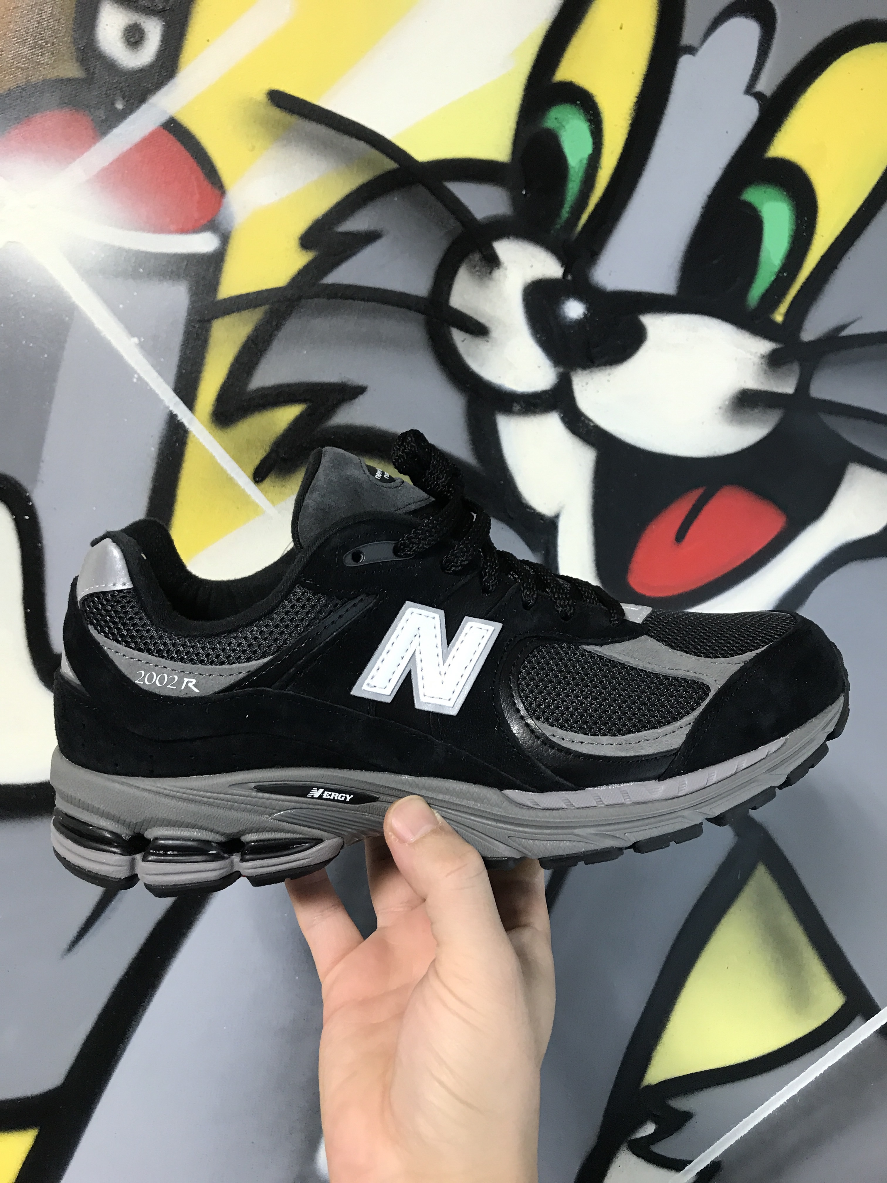New Balance 2002R Black Dark Grey - JD Sports Exclusive 착용 스타일 - 3