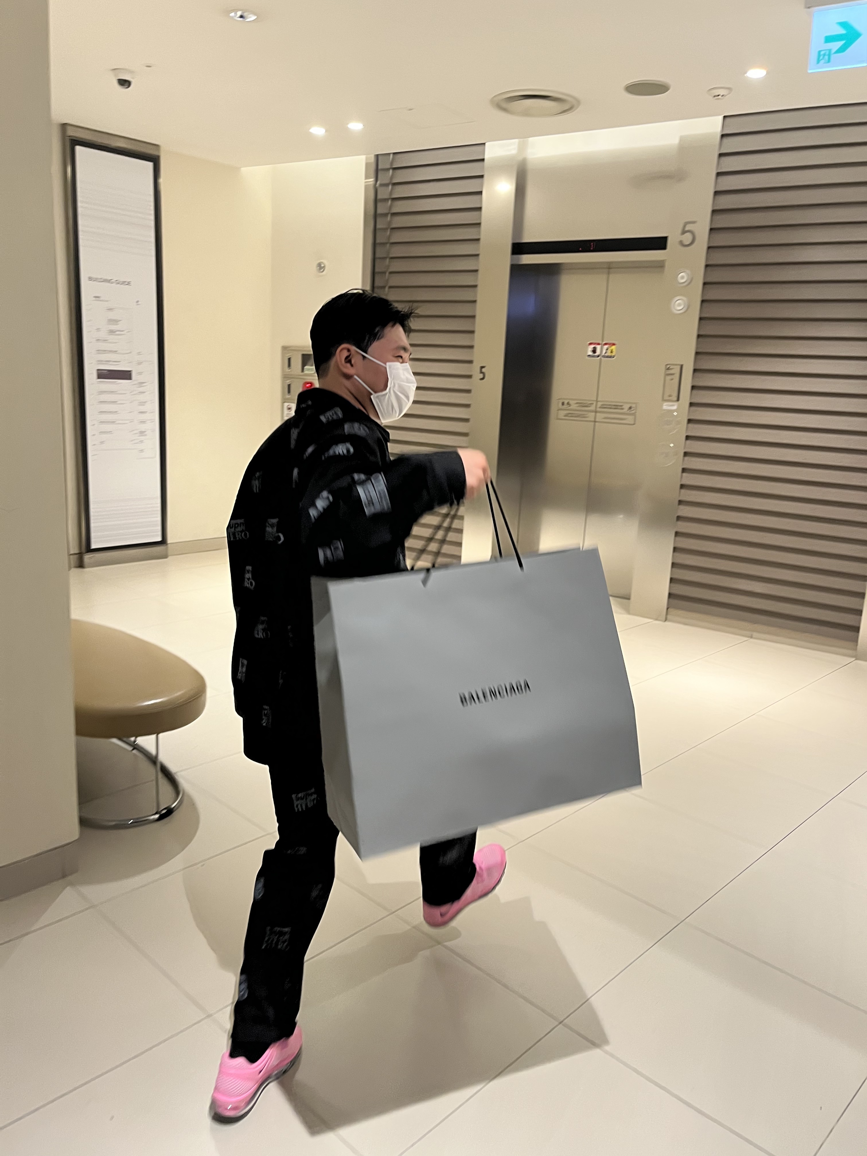 Supreme Antihero Work Jacket Black - 22SS, Supreme Antihero Work Pants Black - 22SS 착용 스타일 - 4