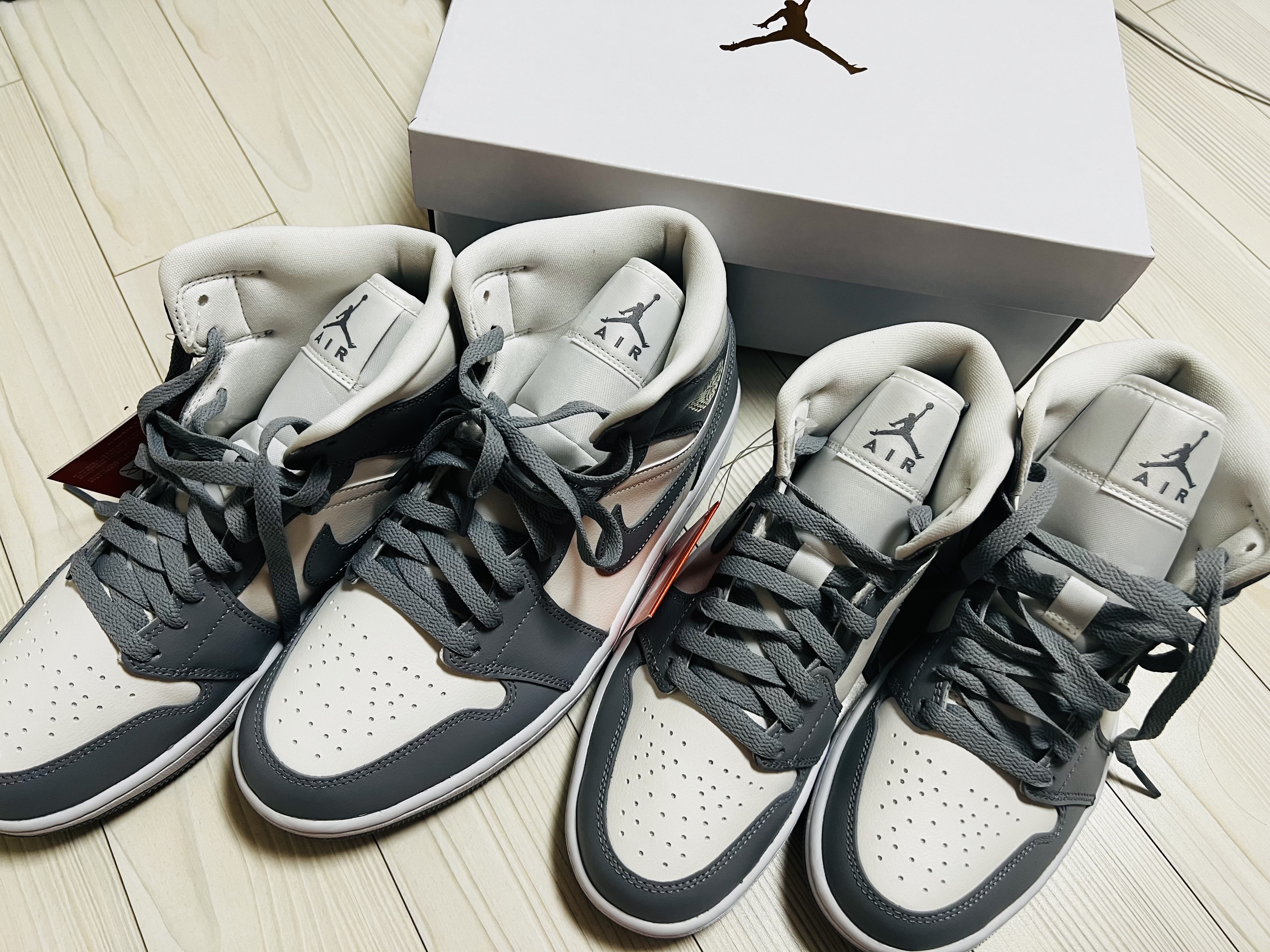 (W) Jordan 1 Mid Sail Stealth 착용 스타일 - 1