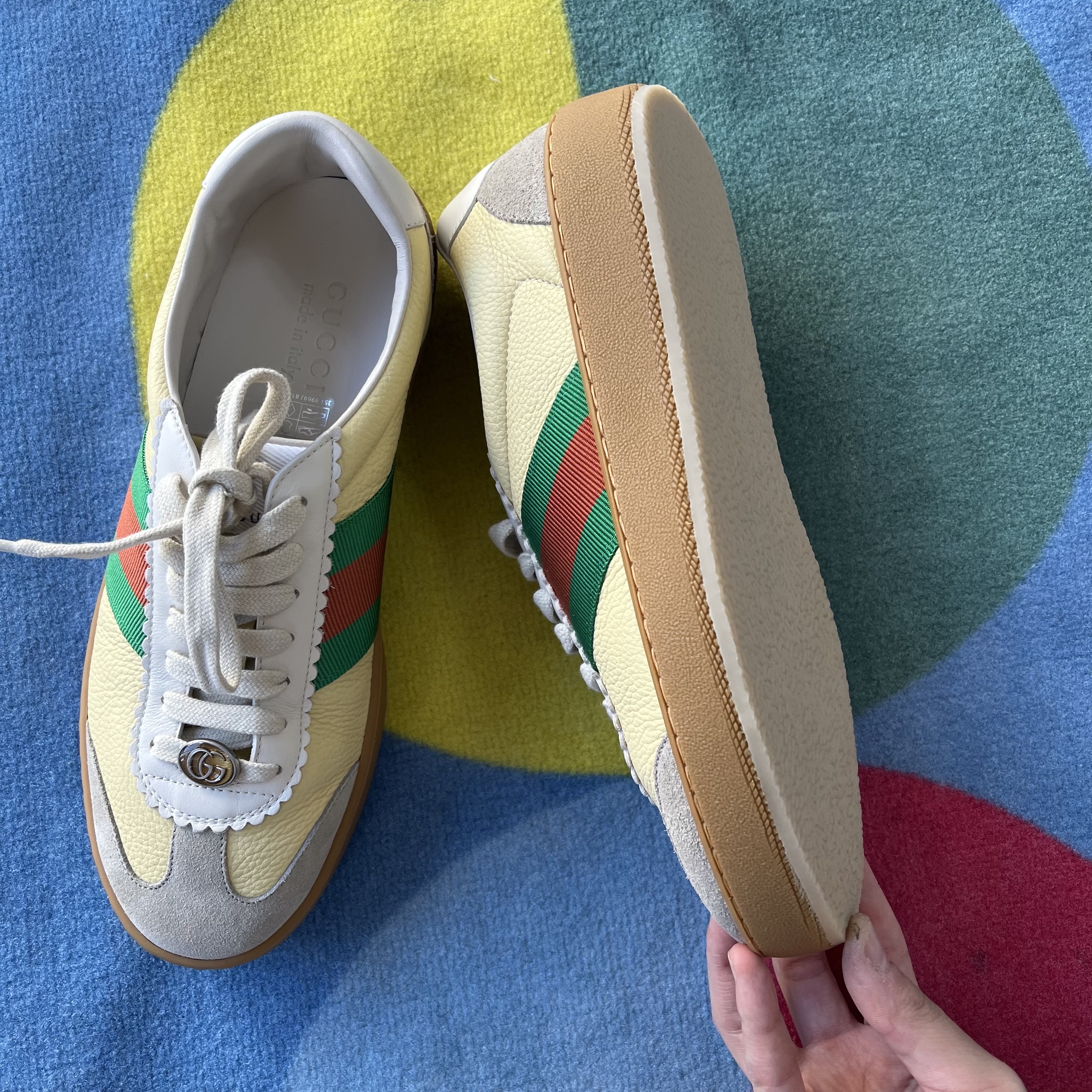 Gucci G74 Sneakers in Leather with Web Black 착용 스타일 - 5