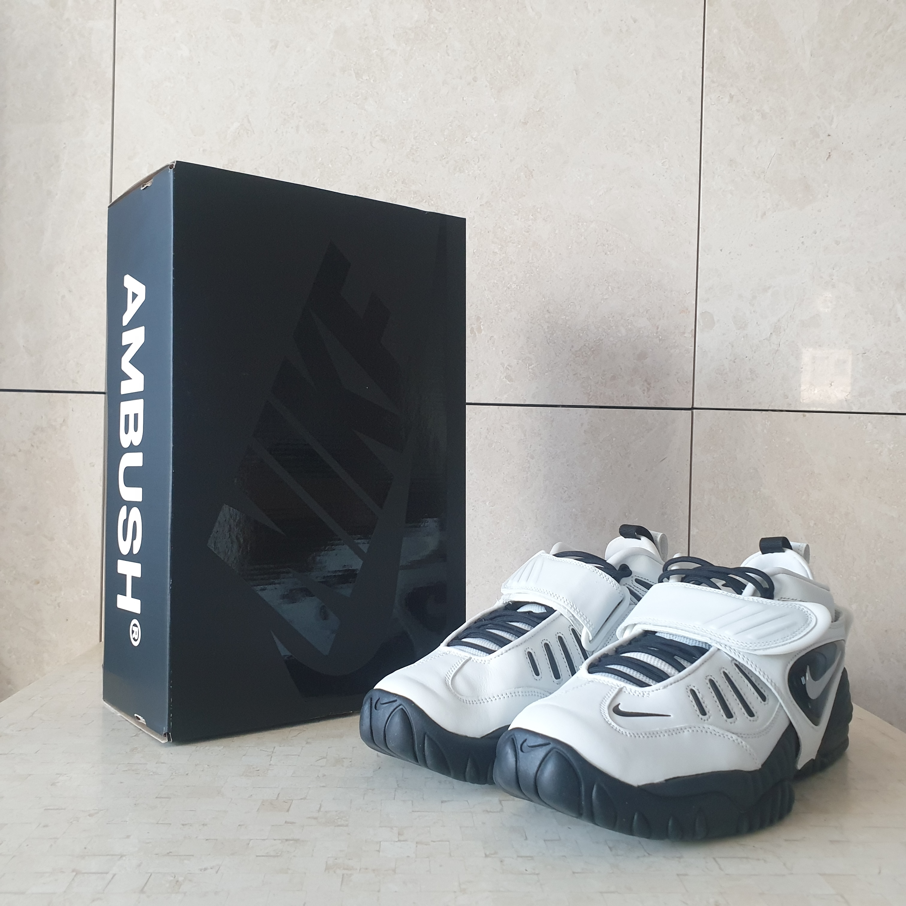 Nike x Ambush Air Adjust Force SP Summit White and Black 착용 스타일