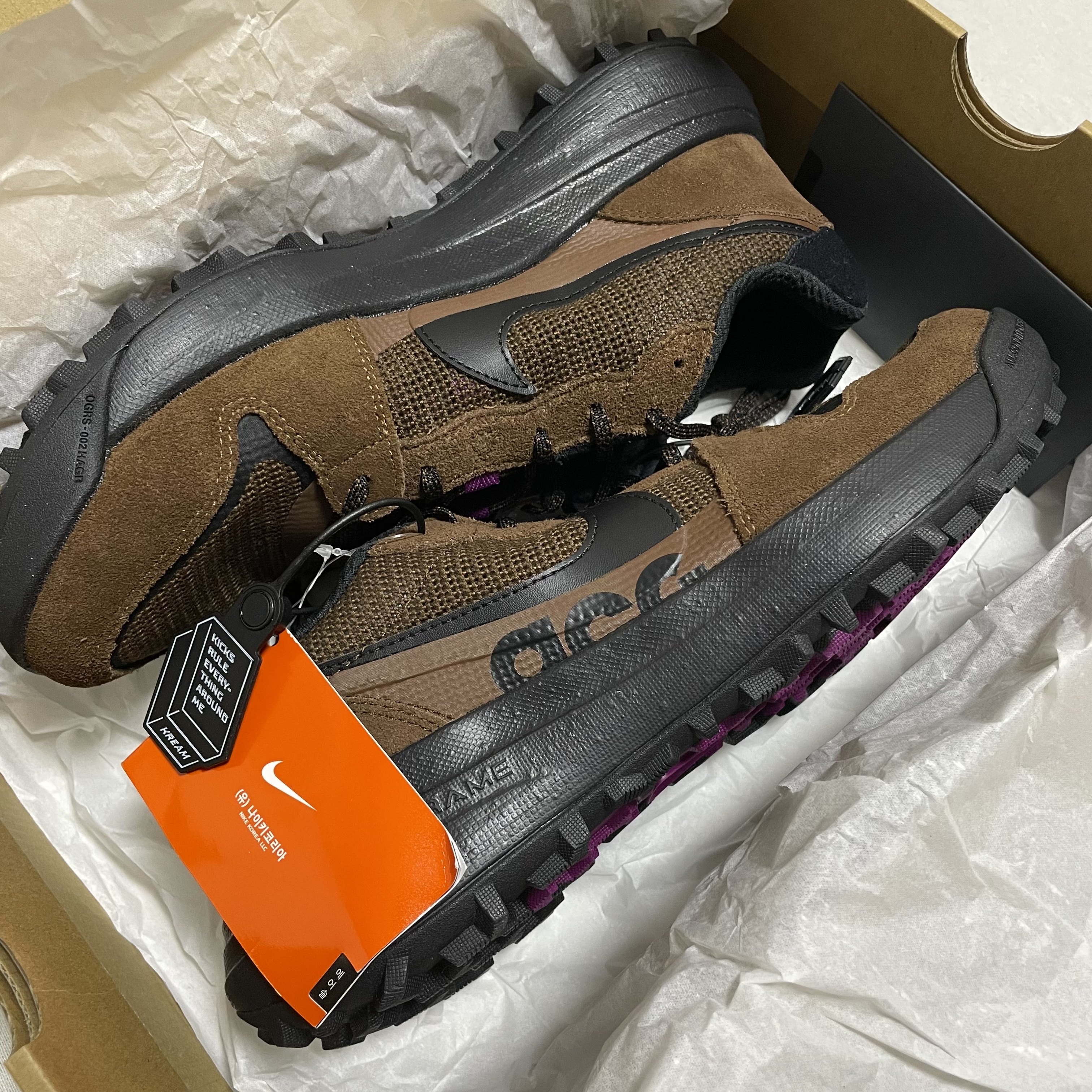 Nike ACG Lowcate Cacao Wow 착용 스타일 - 2